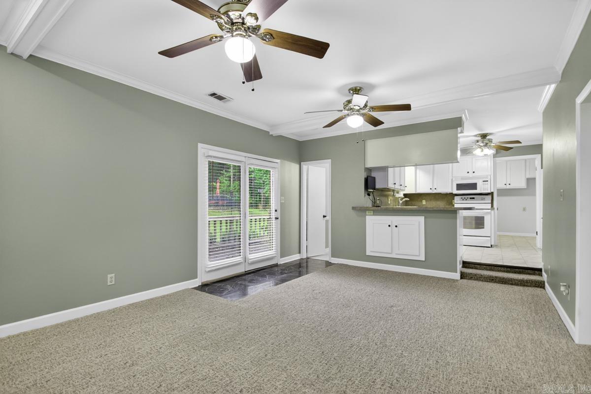 SPRINGHILL ACRES - Residential