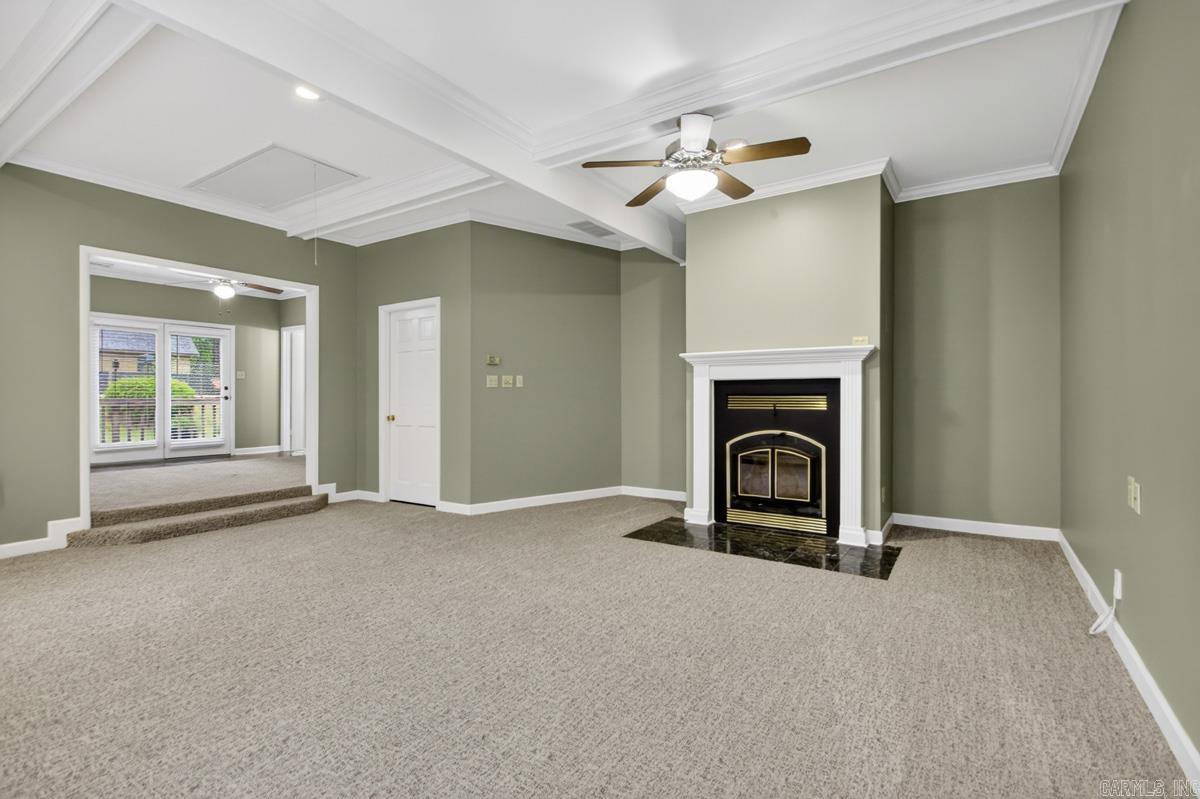 SPRINGHILL ACRES - Residential