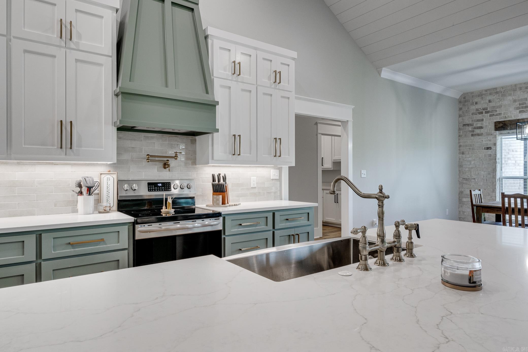 JACK FORK RIDGE - Residential