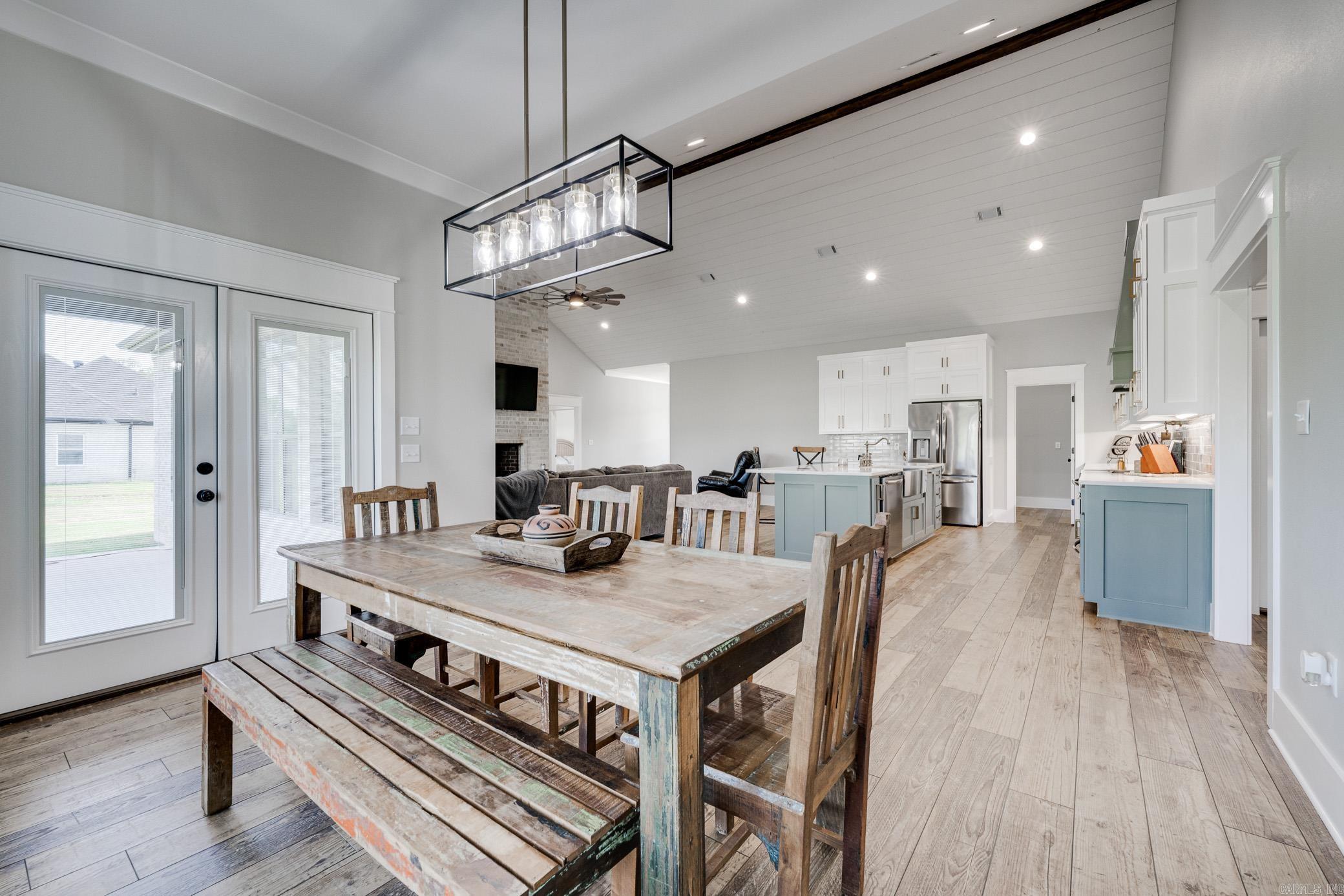 JACK FORK RIDGE - Residential