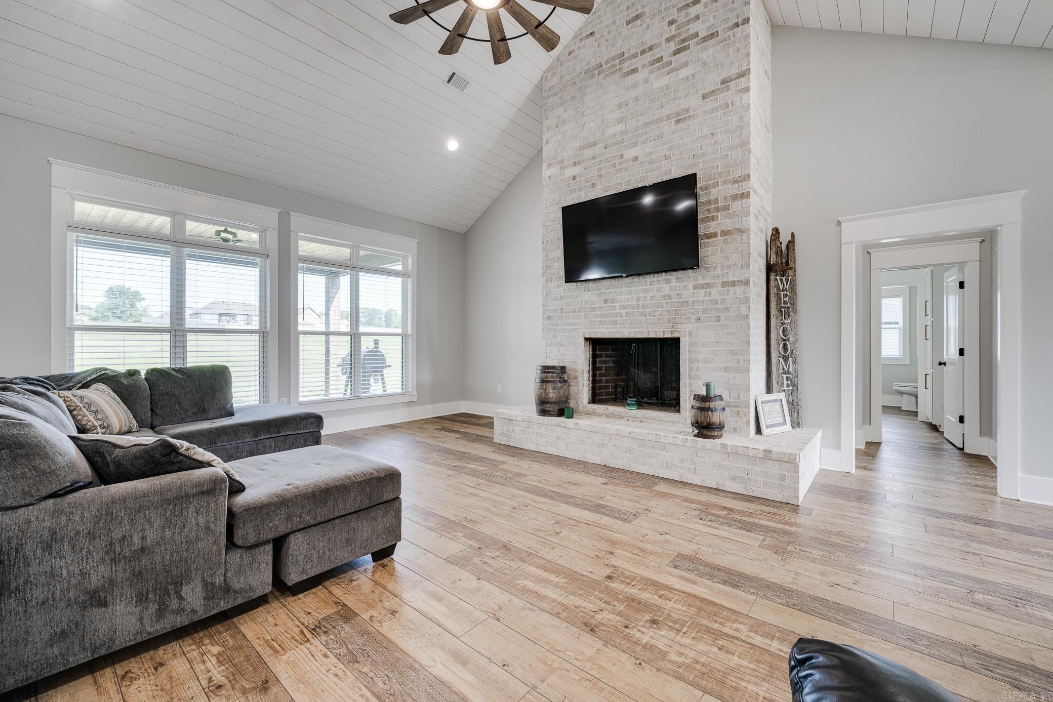 JACK FORK RIDGE - Residential