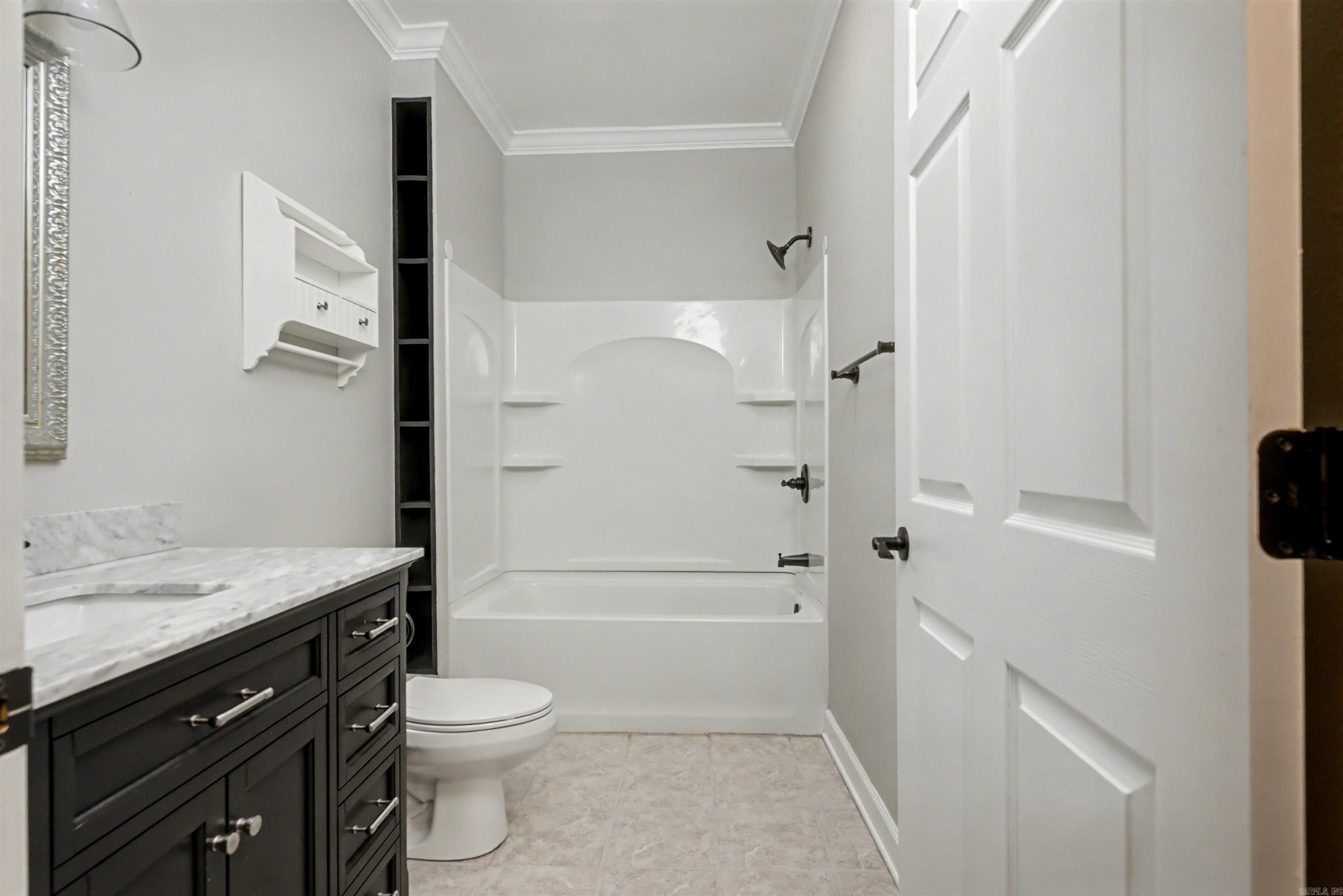 COLONY LANE - Residential