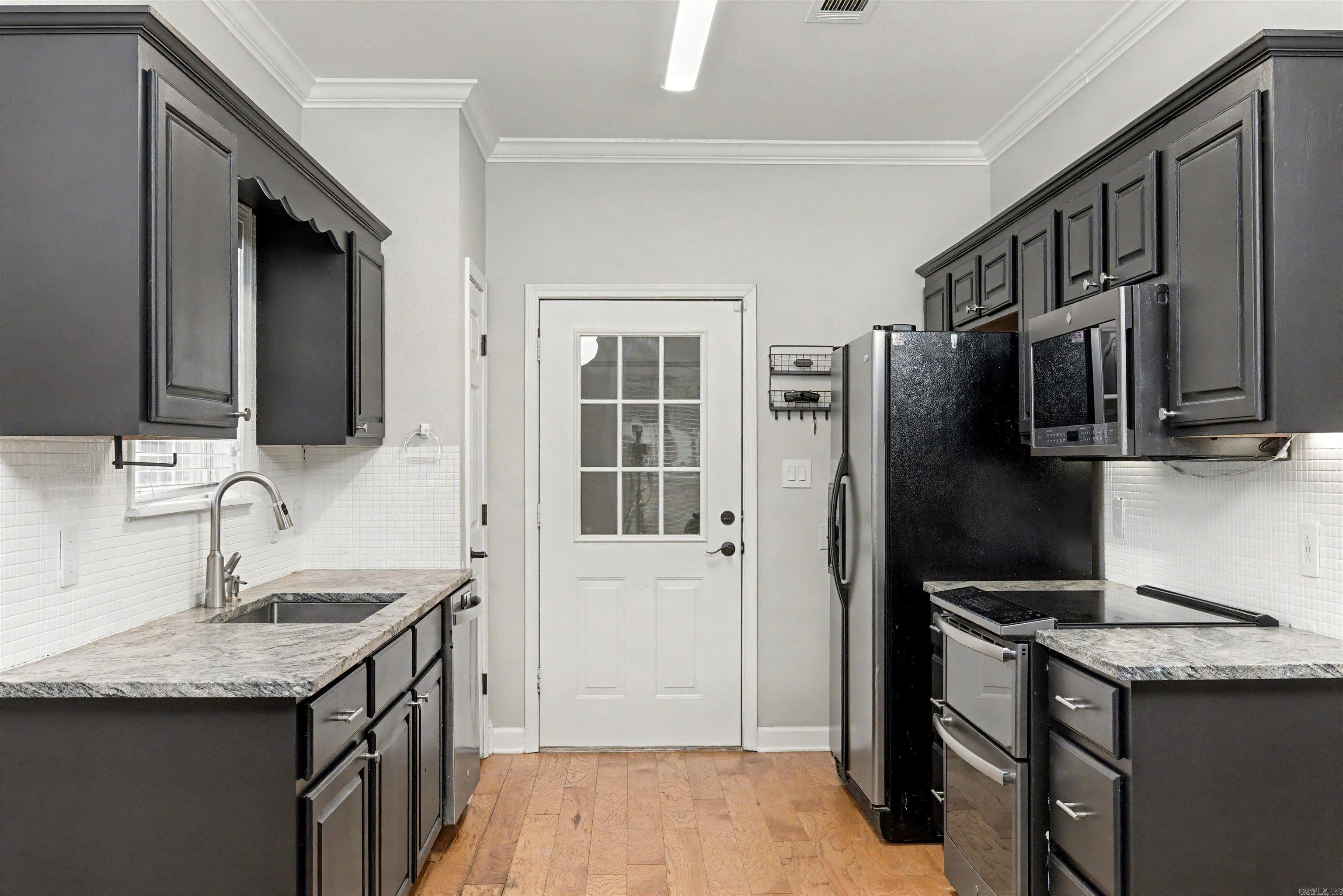 COLONY LANE - Residential