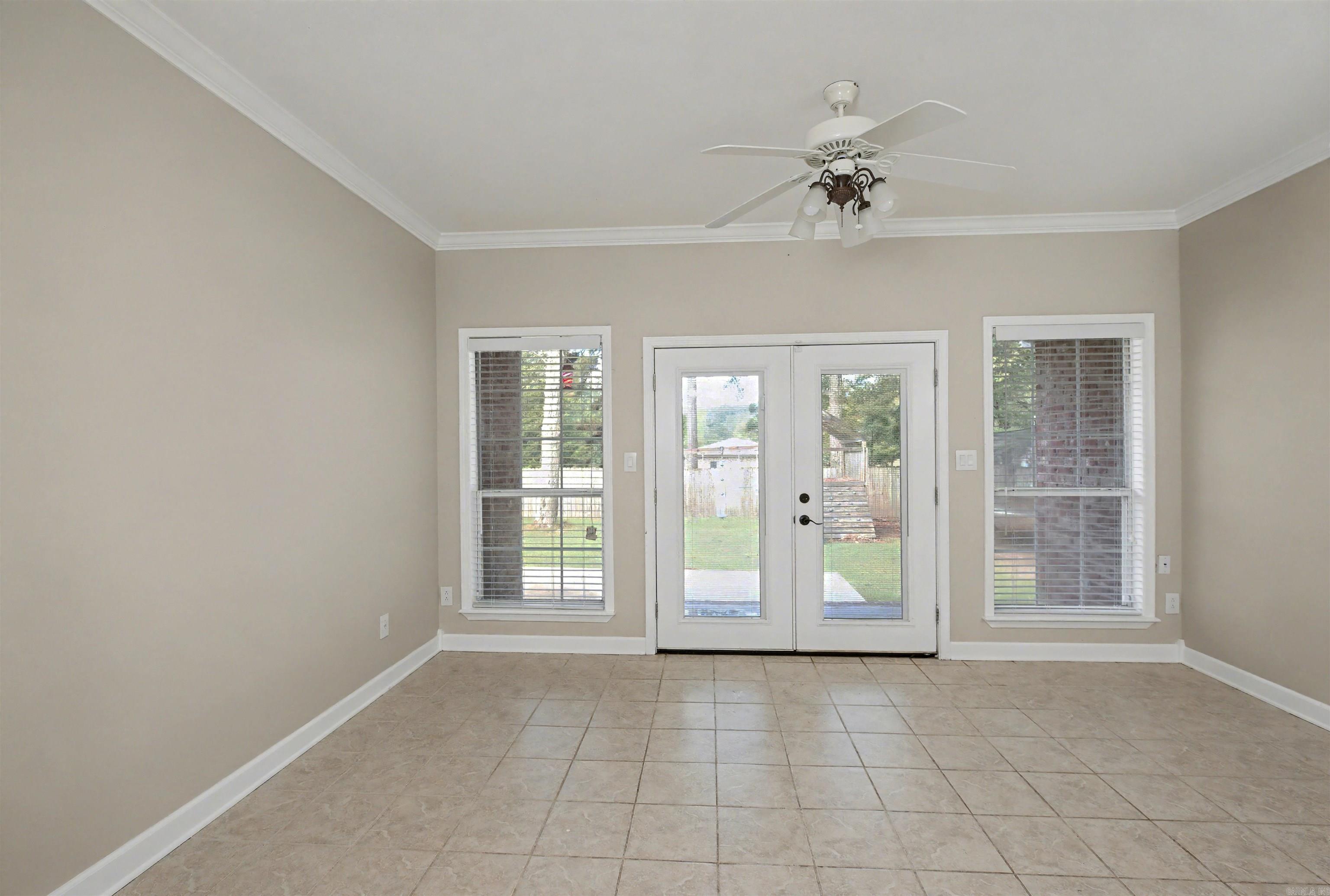 COLONY LANE - Residential