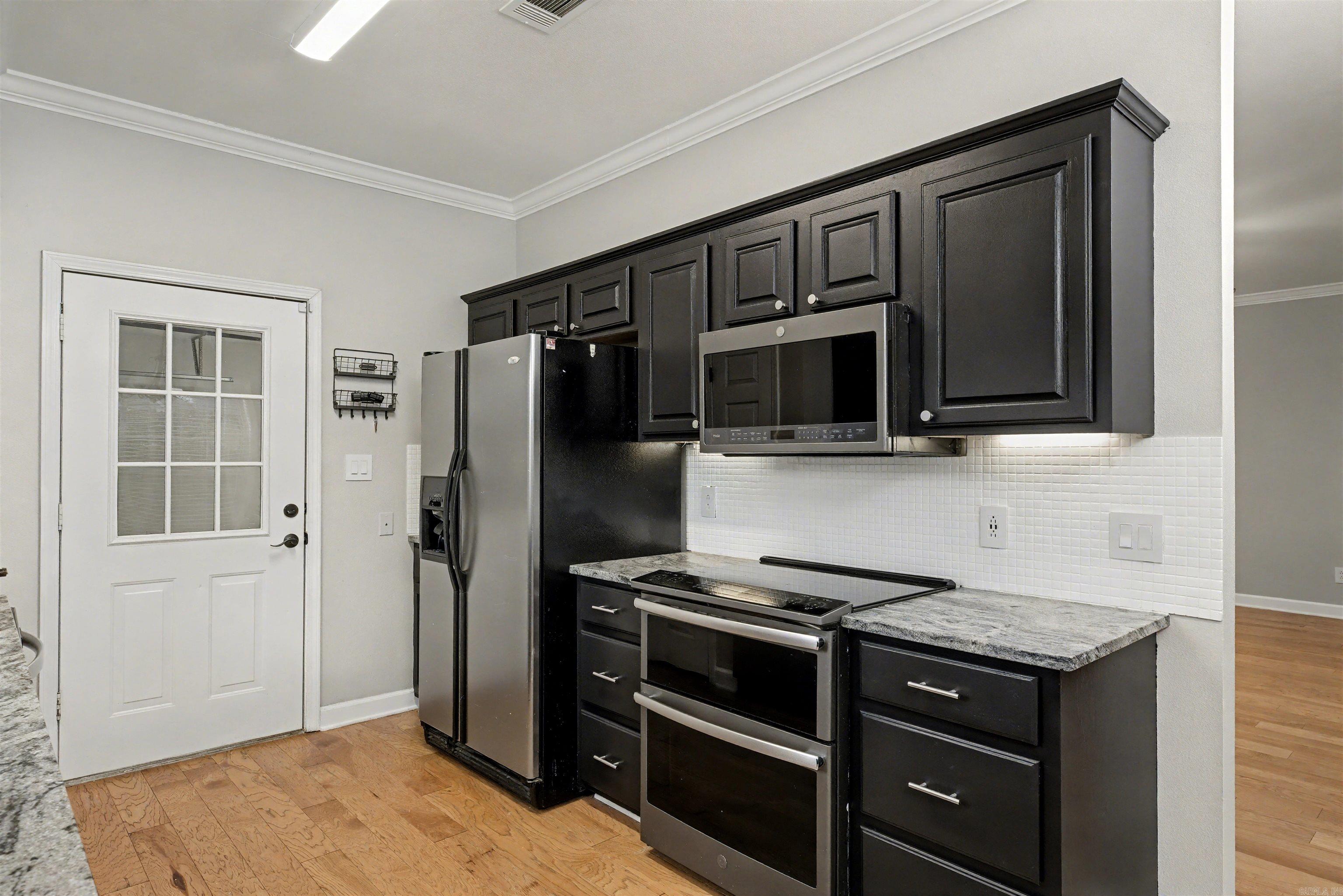 COLONY LANE - Residential