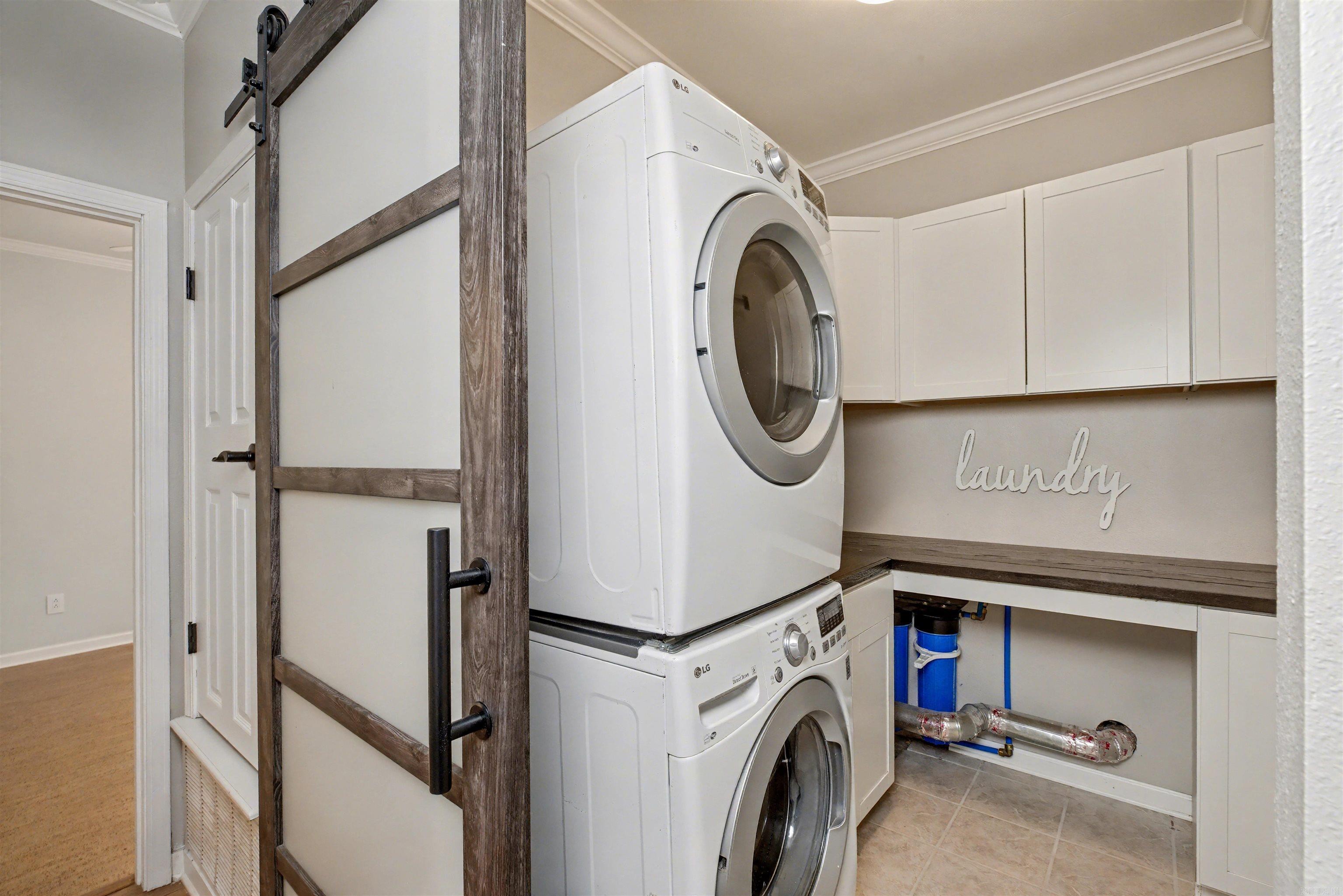 COLONY LANE - Residential