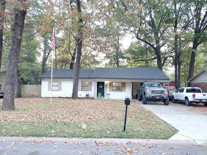 Don't miss out on this cutie. Large open LR, Kitchen and Dinning.  Everything was completely remodeled in 2020/2021.  New roof, flooring,cabinets, granite counter tops, inside/outside paint, appliances. Ect... All brick home with a great fenced in yard. Front porch to sit on and a carport for covered parking that has extra storage room.  The Seller had a small Kitchen leak in December 2022 so Insurance covered for New Lower Cabinets in Kitchen and all new vinyl flooring thru out was installed in January 2023. Fresh paint and a New Dishwasher installed 2024. Nice size rooms and an updated bath with access from hall and Master. Great location. Sq ft est. PLEASE SEE AGENT REMARKS FOR FURTHER DETAILS