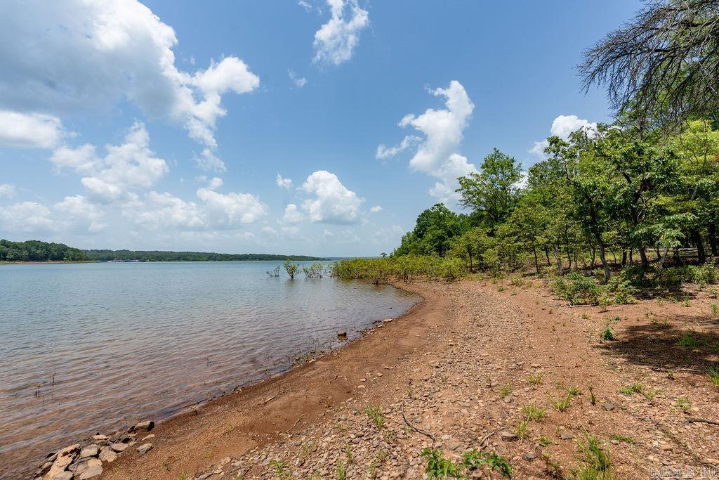 BELOIT BAY - Residential