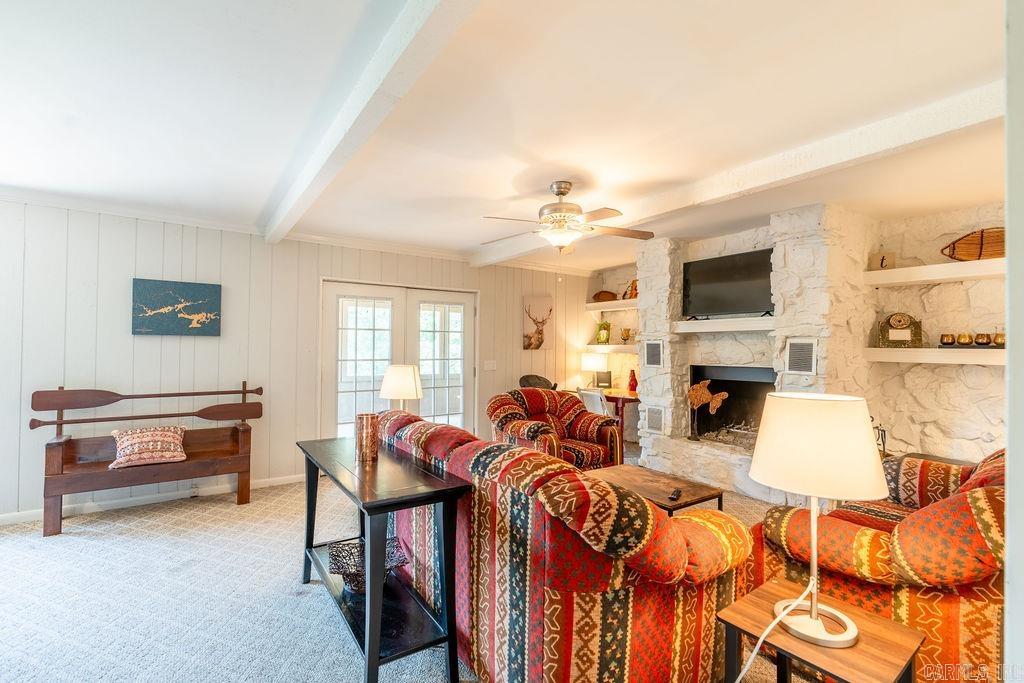 BELOIT BAY - Residential