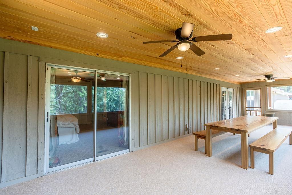 BELOIT BAY - Residential