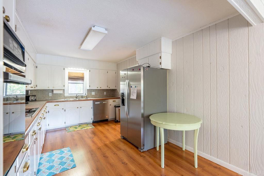 BELOIT BAY - Residential