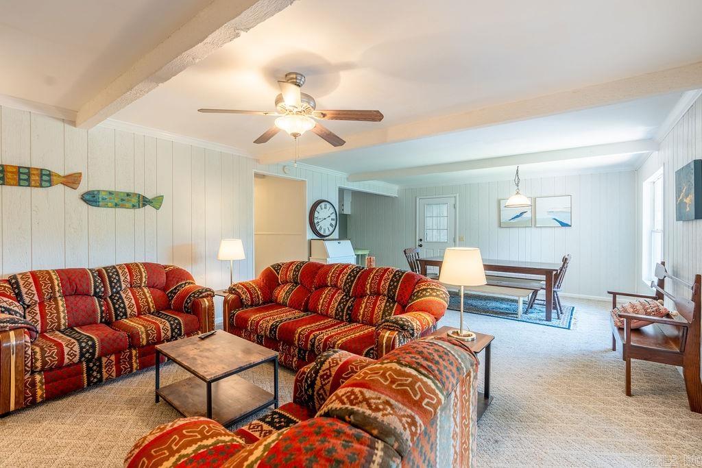 BELOIT BAY - Residential