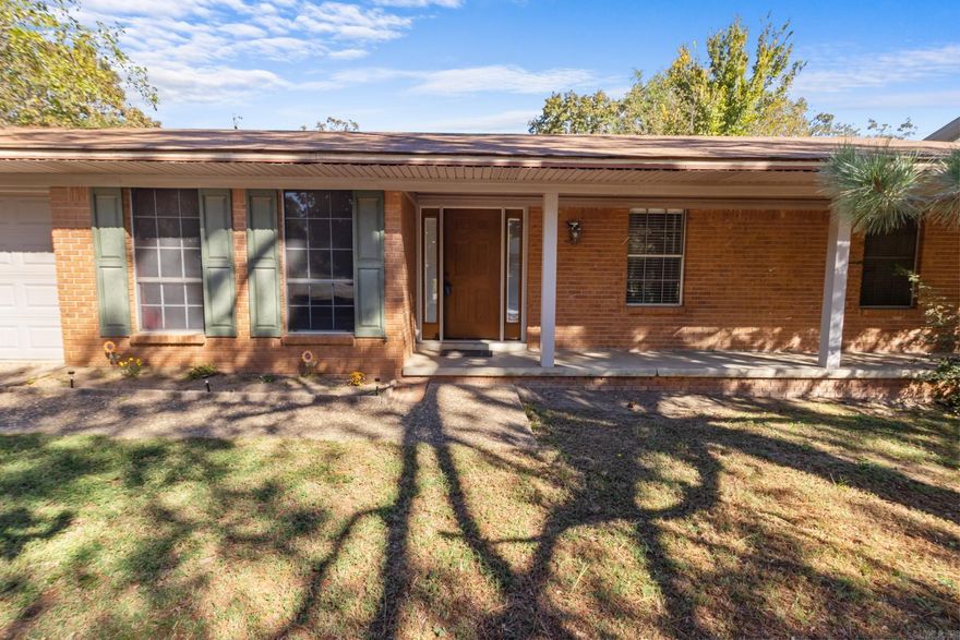 New listing in Sherwood!  This 3 bedroom, 2 bath home has tons of potential with 2 living areas--one could even be your media room!  The bathrooms are gutted and ready for your remodel ideas.  Great fenced backyard, level lot, and a double-car garage.  A great opportunity to make it your own in a wonderful location!