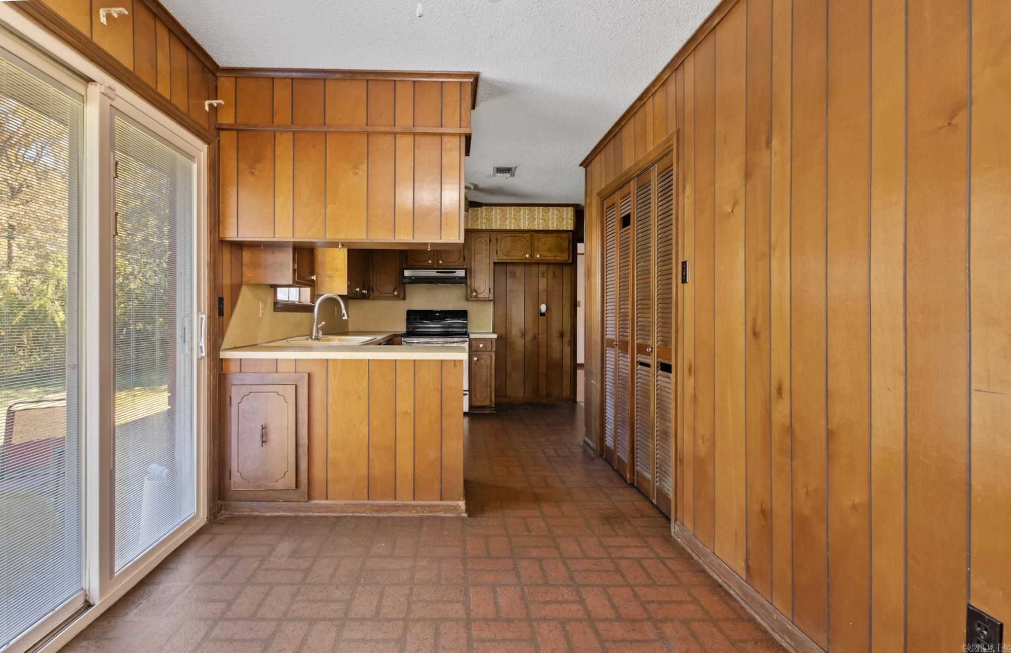 OAK HAVEN - Residential