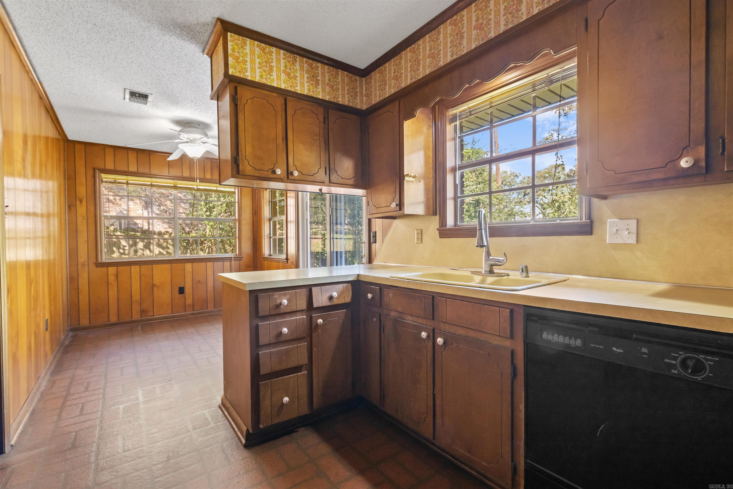 OAK HAVEN - Residential