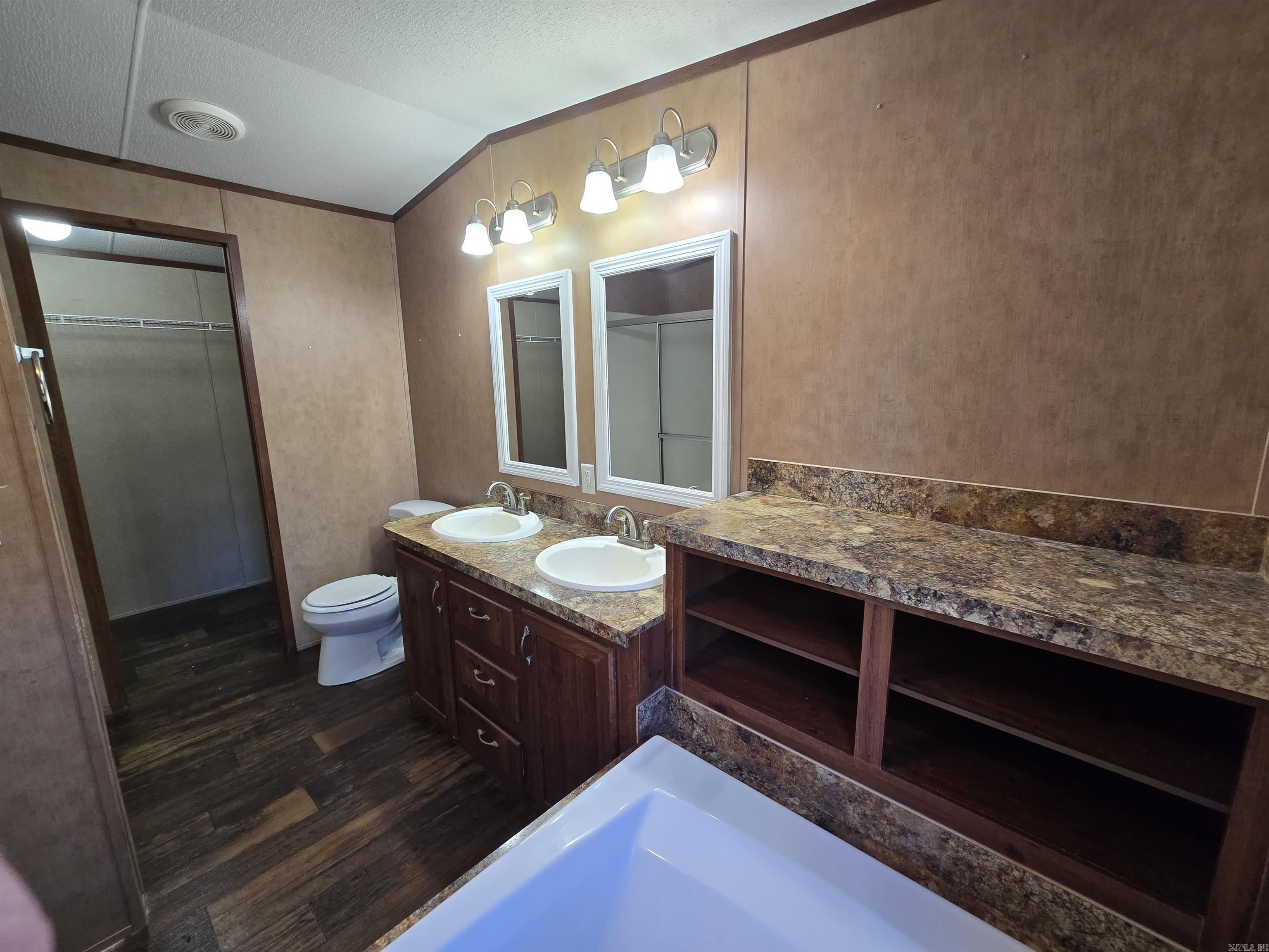 Metes & Bounds - Residential