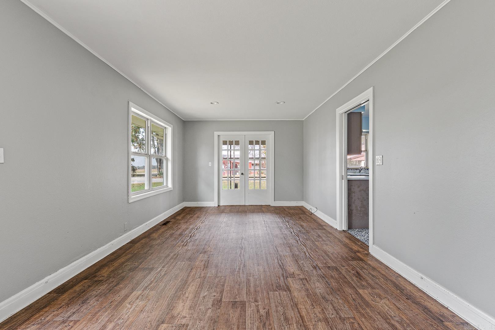 WEST MAIN ST - Residential