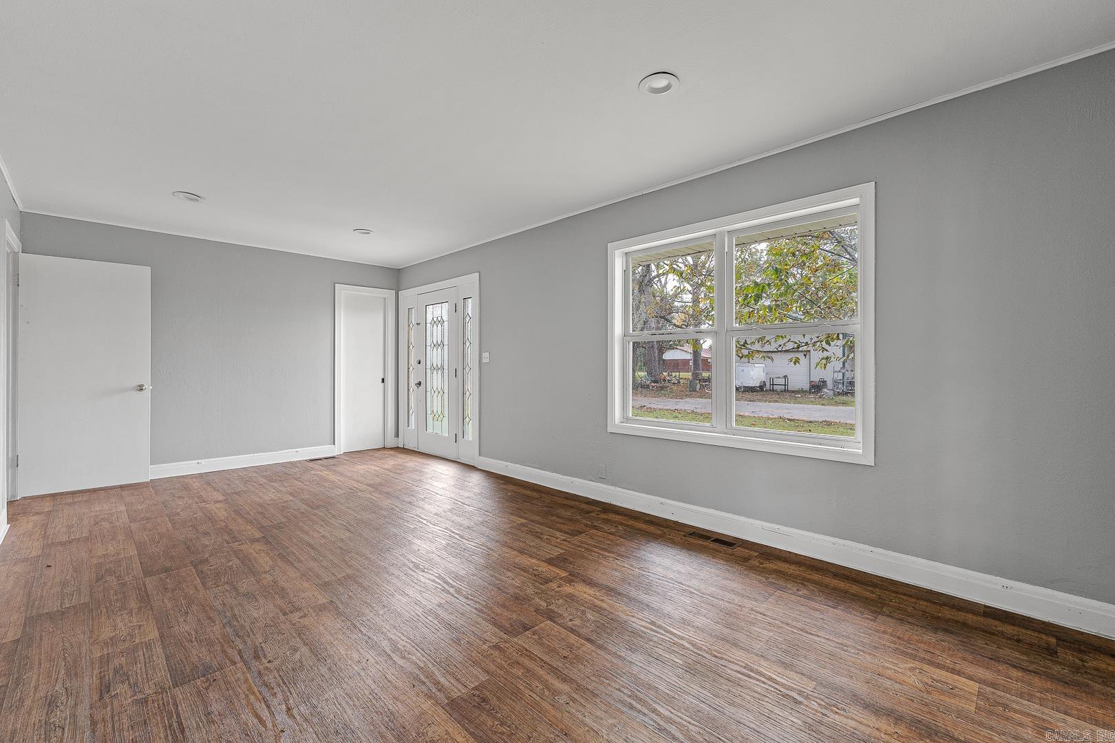 WEST MAIN ST - Residential