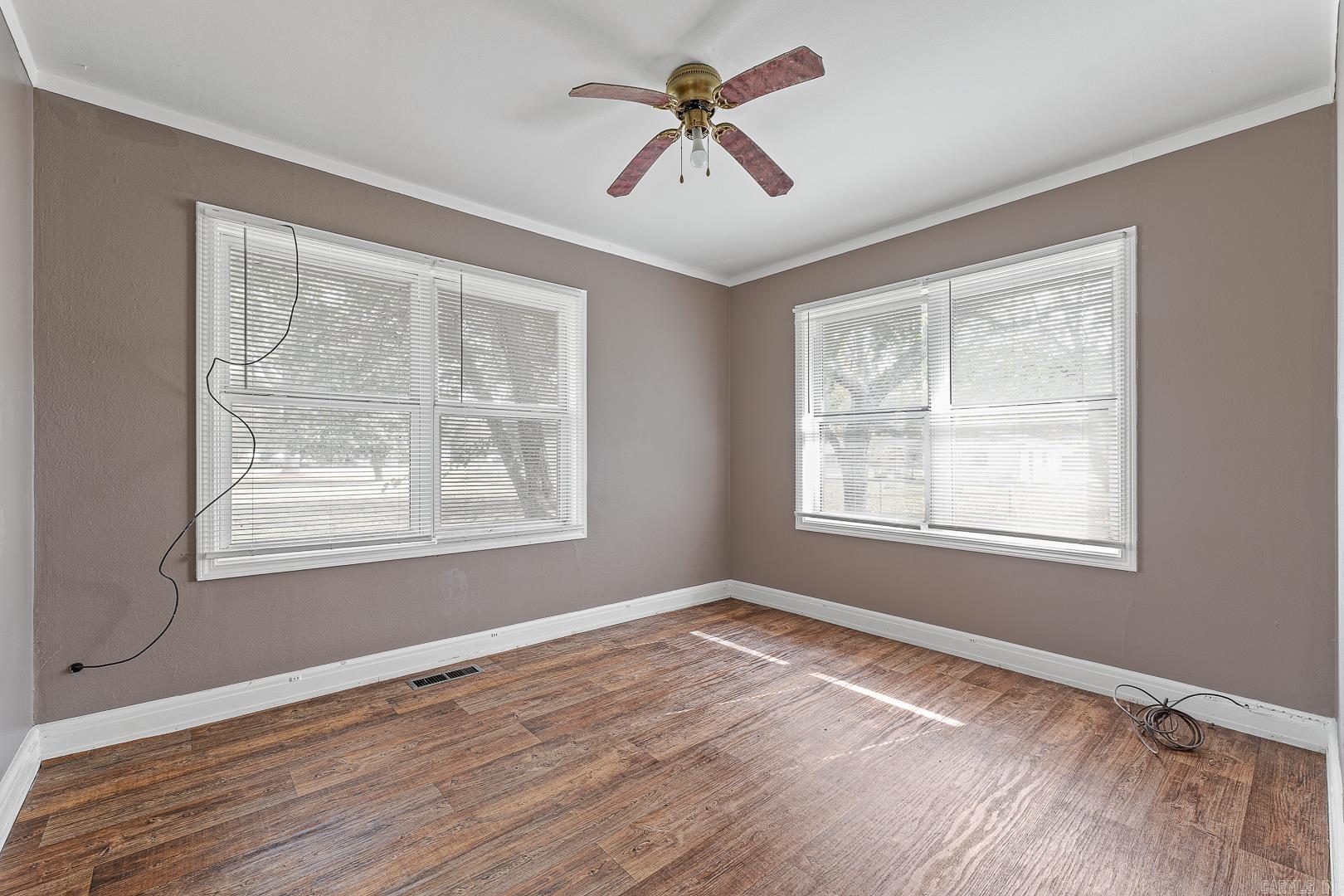 WEST MAIN ST - Residential