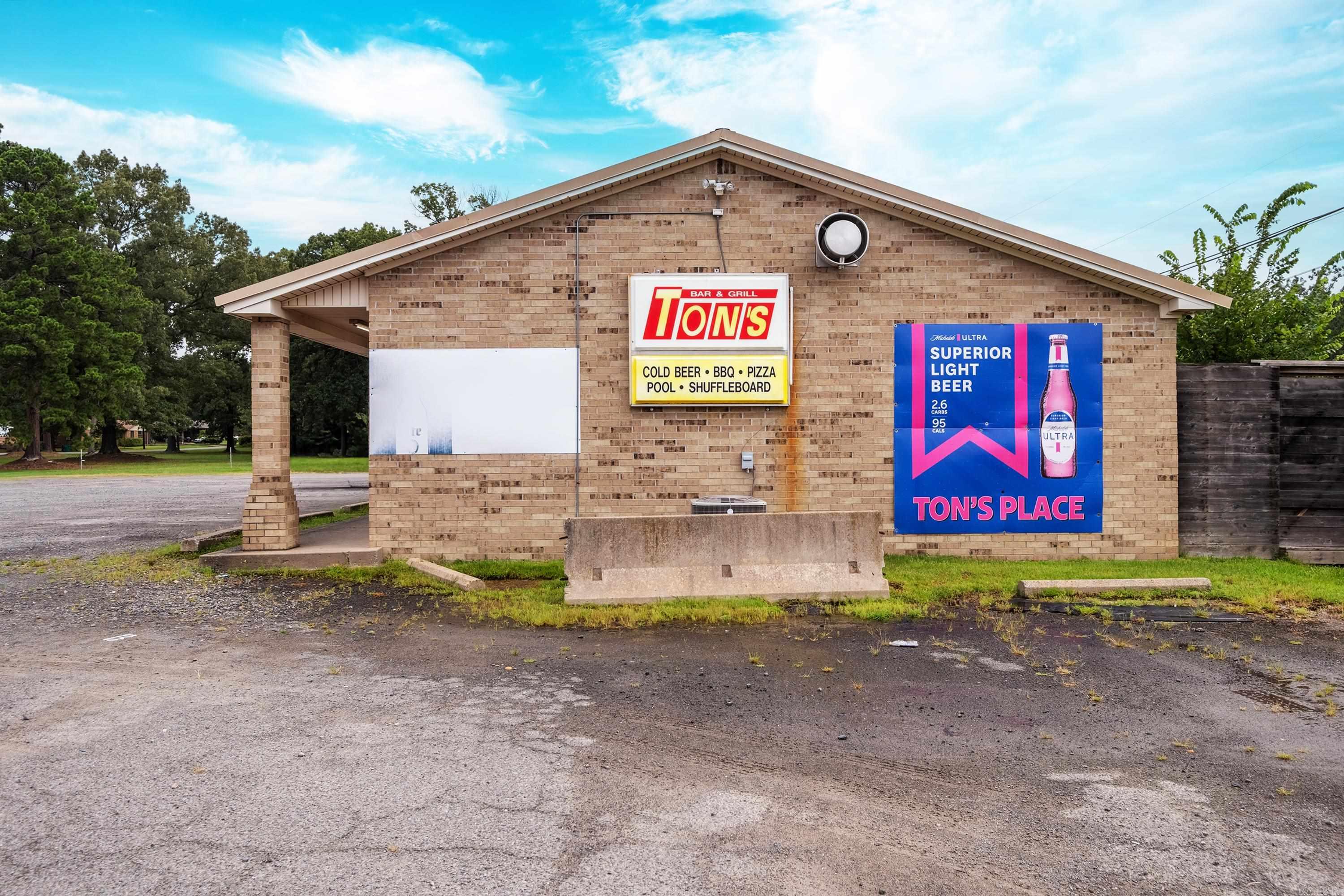 Ton's Place is a legendary restaurant and bar that has proudly served the North Little Rock community since 1971. Known for its welcoming atmosphere, loyal customer base, and rich local history, this turn-key establishment presents a rare opportunity to own a true piece of Central Arkansas culture. Conveniently located with great visibility and easy access, Ton's Place has been a staple gathering spot for generations. Whether you're an experienced restaurateur or an investor seeking a proven, community-loved business, this is your chance to continue a legacy of good food, great drinks, and unforgettable memories. Don't miss out on this iconic property-opportunities like this don't come around often!