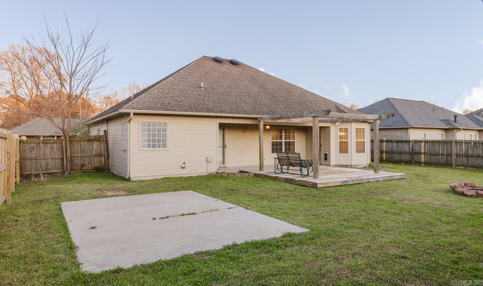 MEADOWLAKE - Residential