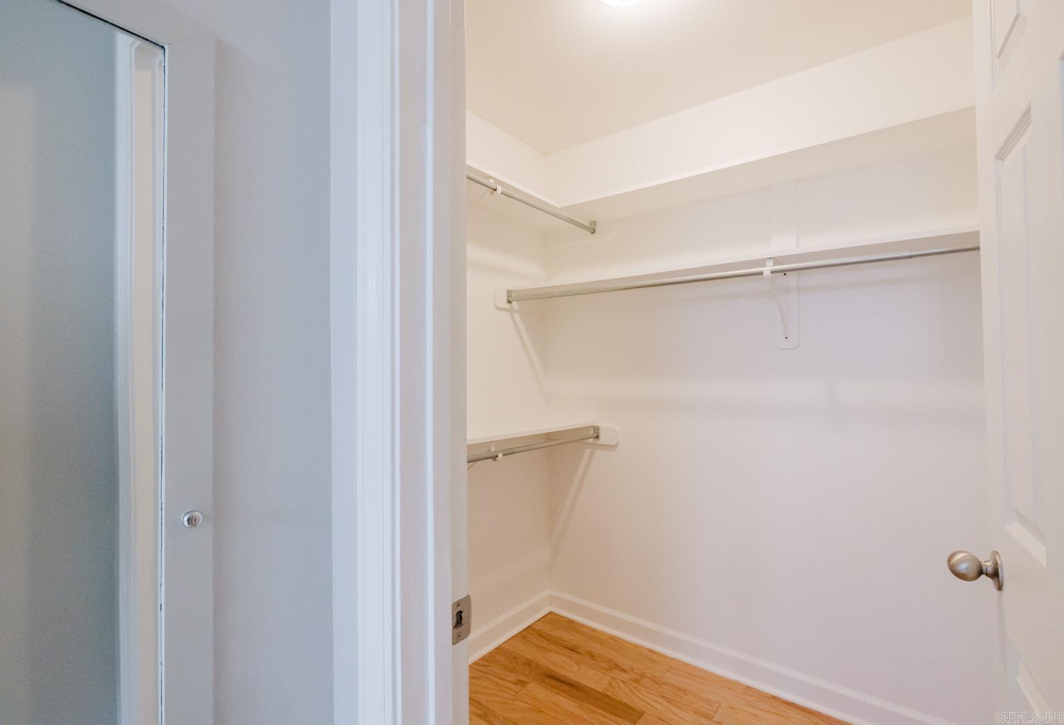 MEADOWLAKE - Residential