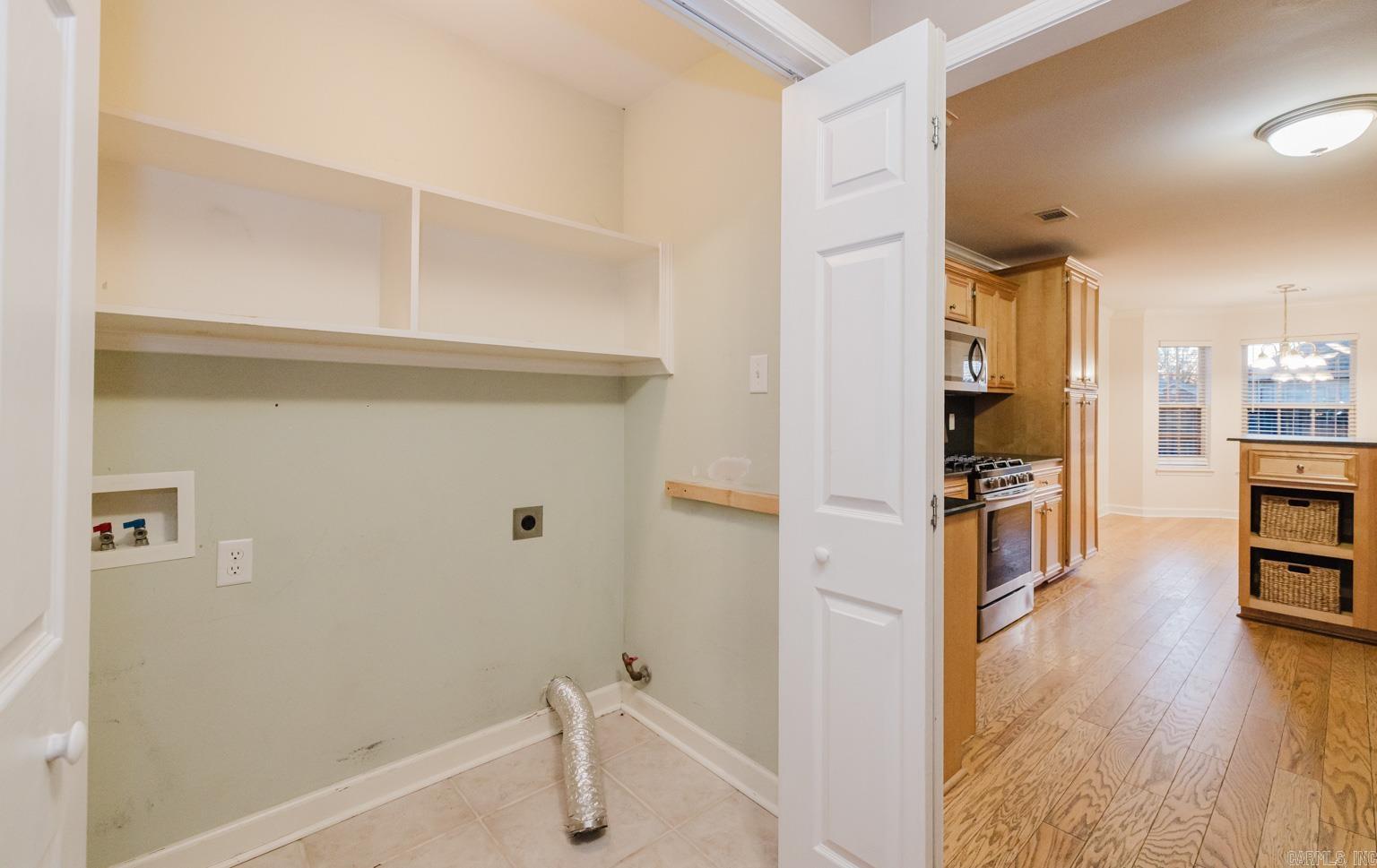 MEADOWLAKE - Residential