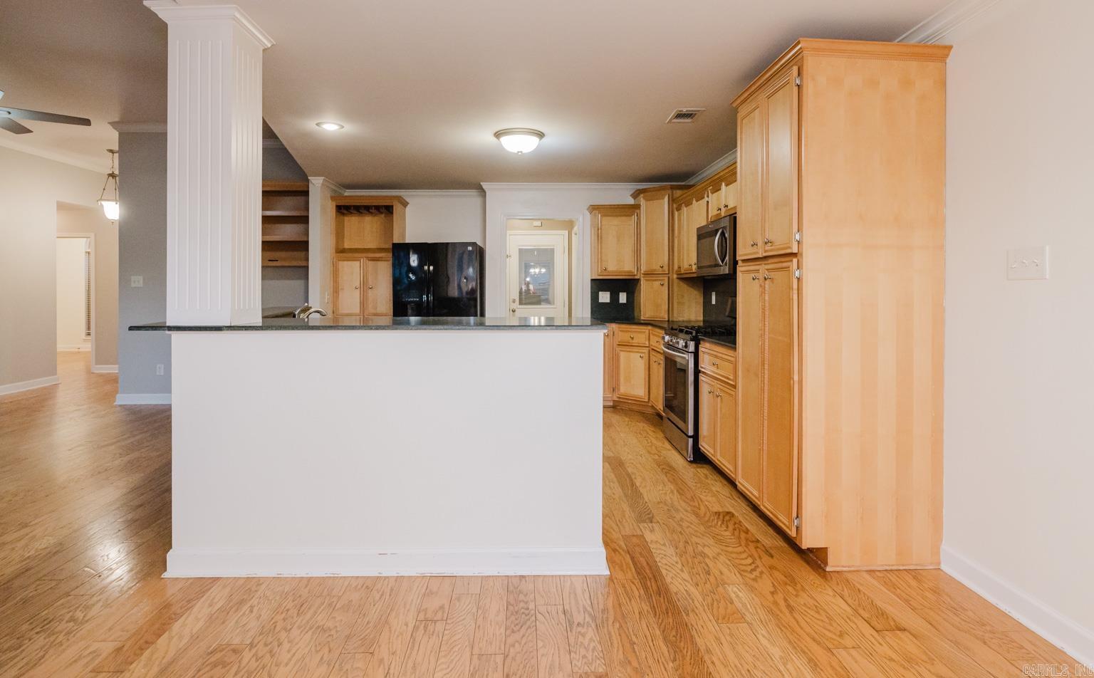 MEADOWLAKE - Residential