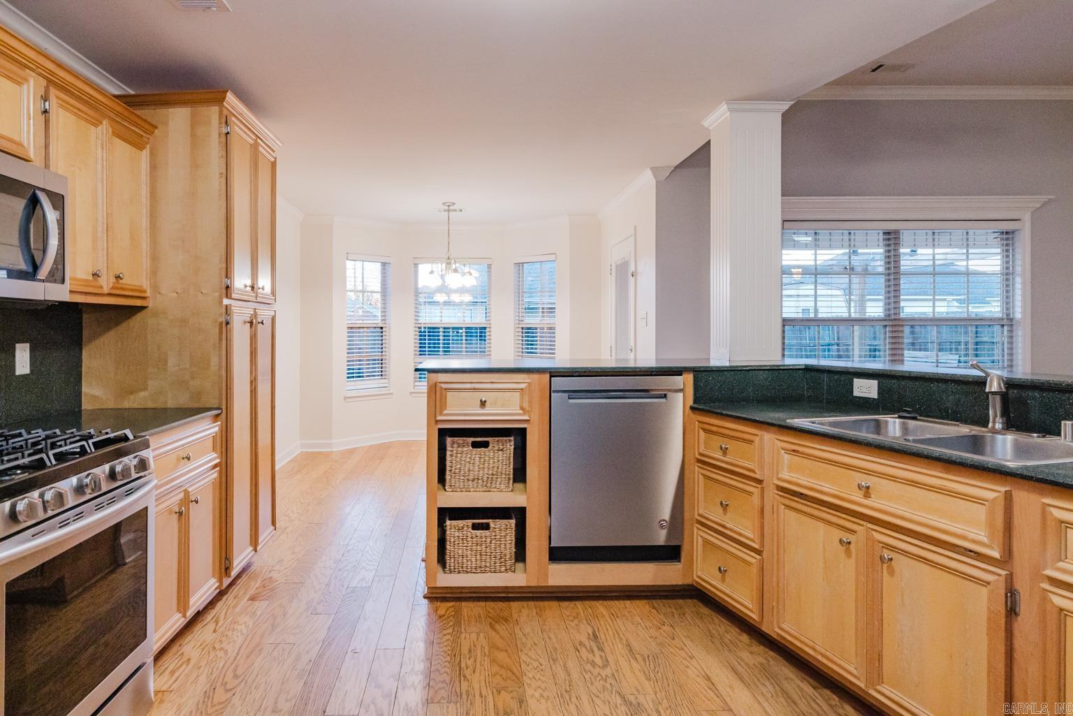 MEADOWLAKE - Residential