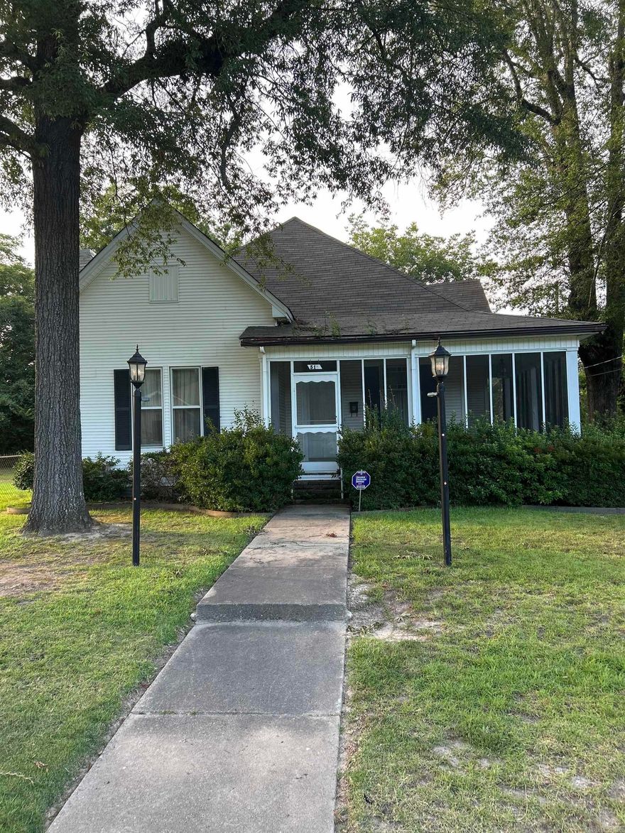 Prospective buyers, check out this well maintained family home in a quiet, established area. This home is ideal for a first-time homeowner or a growing family. Features include a separate dining area, two-car garage, and an additional lot that is adjacent to the house. You don’t want to miss this one! Call today!
