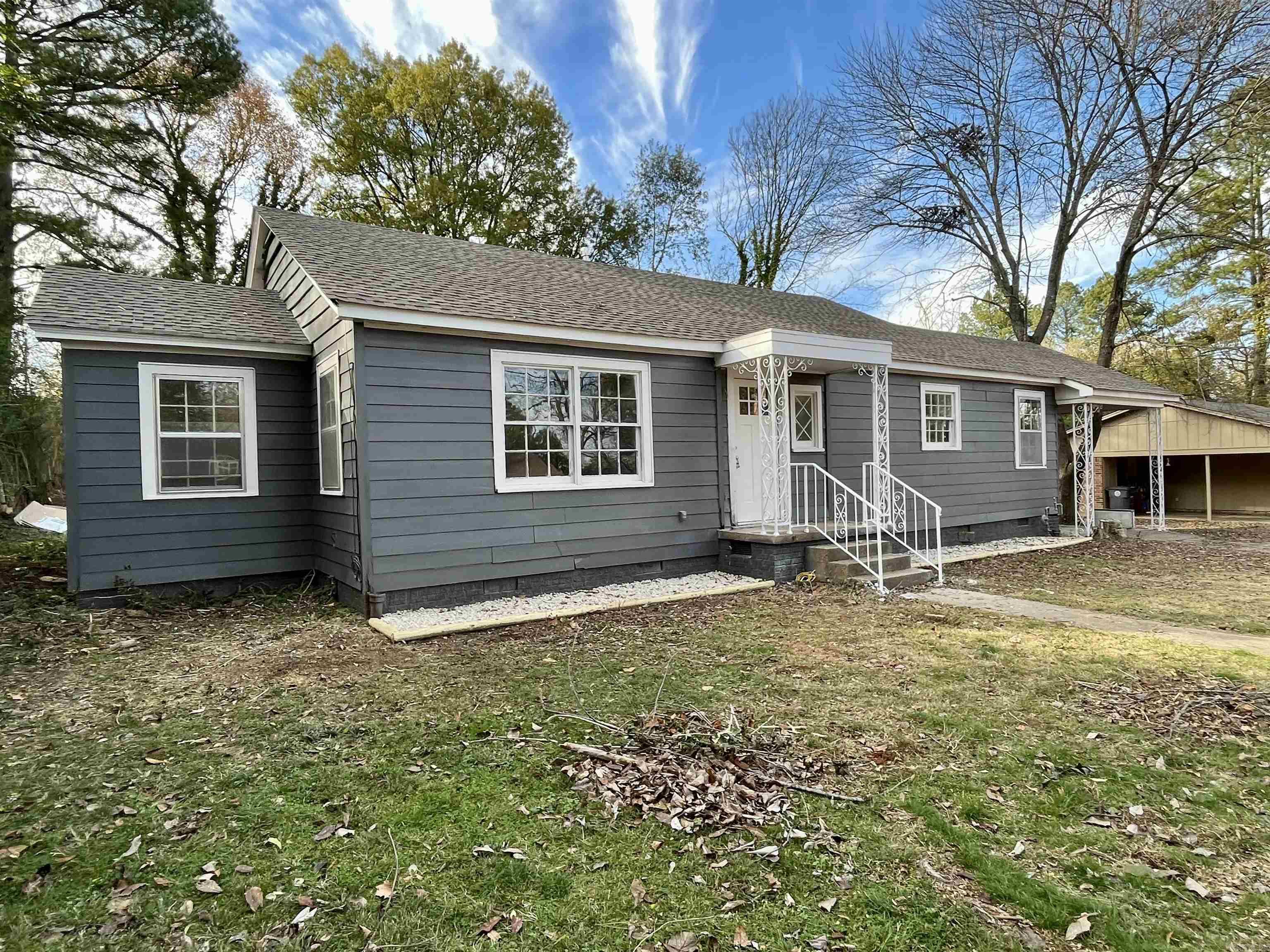 MOORE ADD - Residential