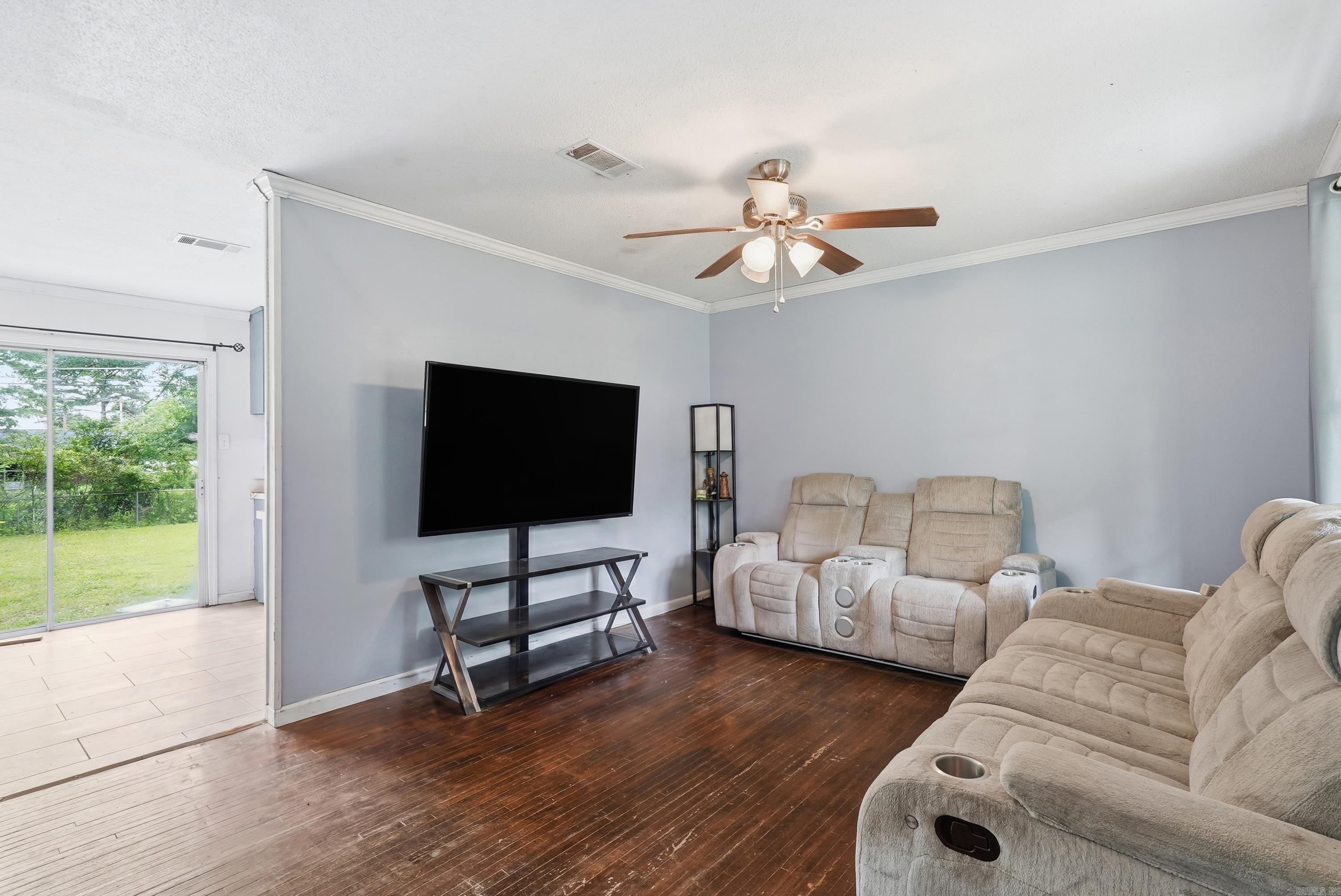 JAXON TERRACE - Residential