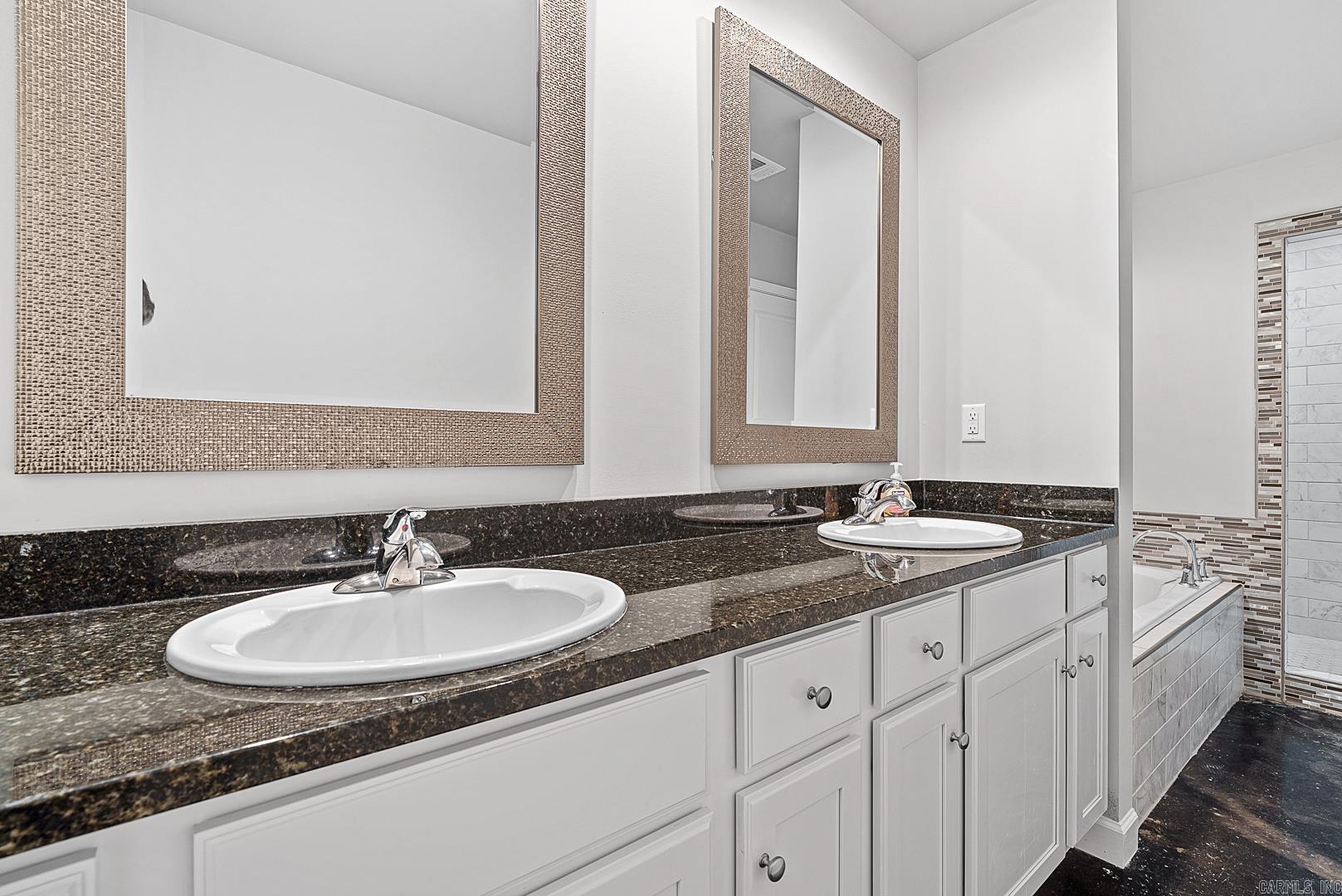 BEAVER CREEK - Residential