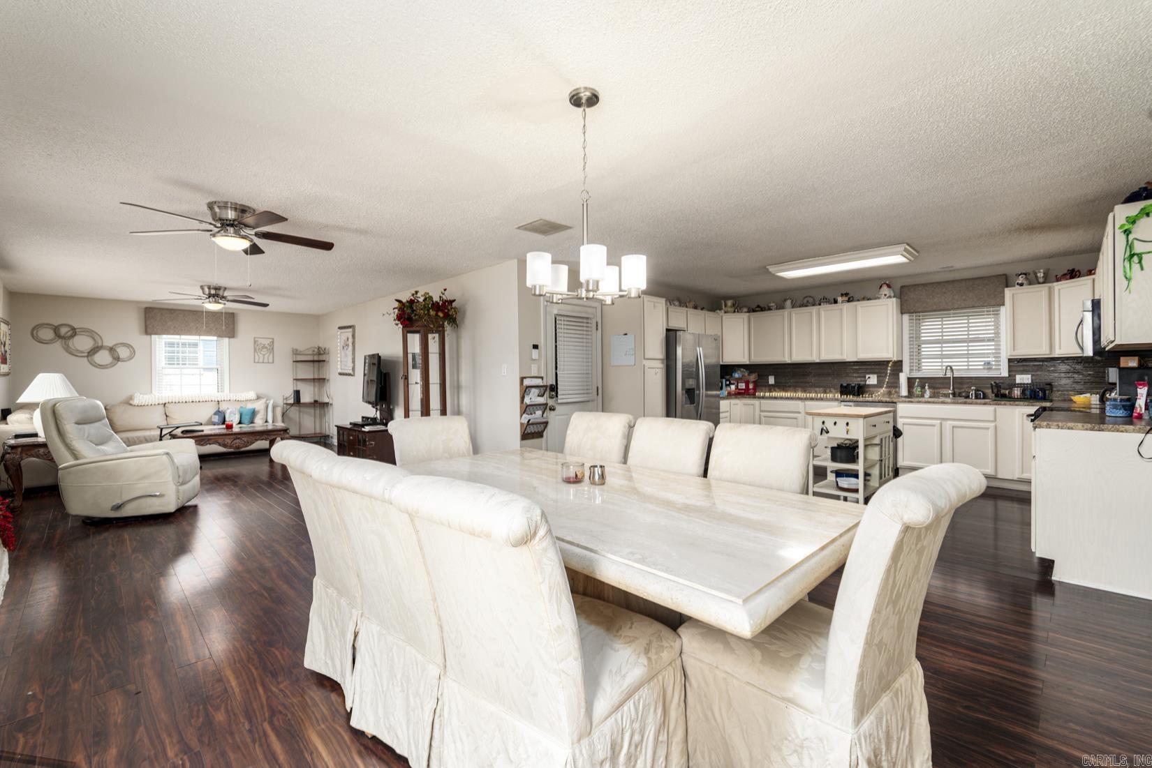 BEVERLY HILLS - Residential