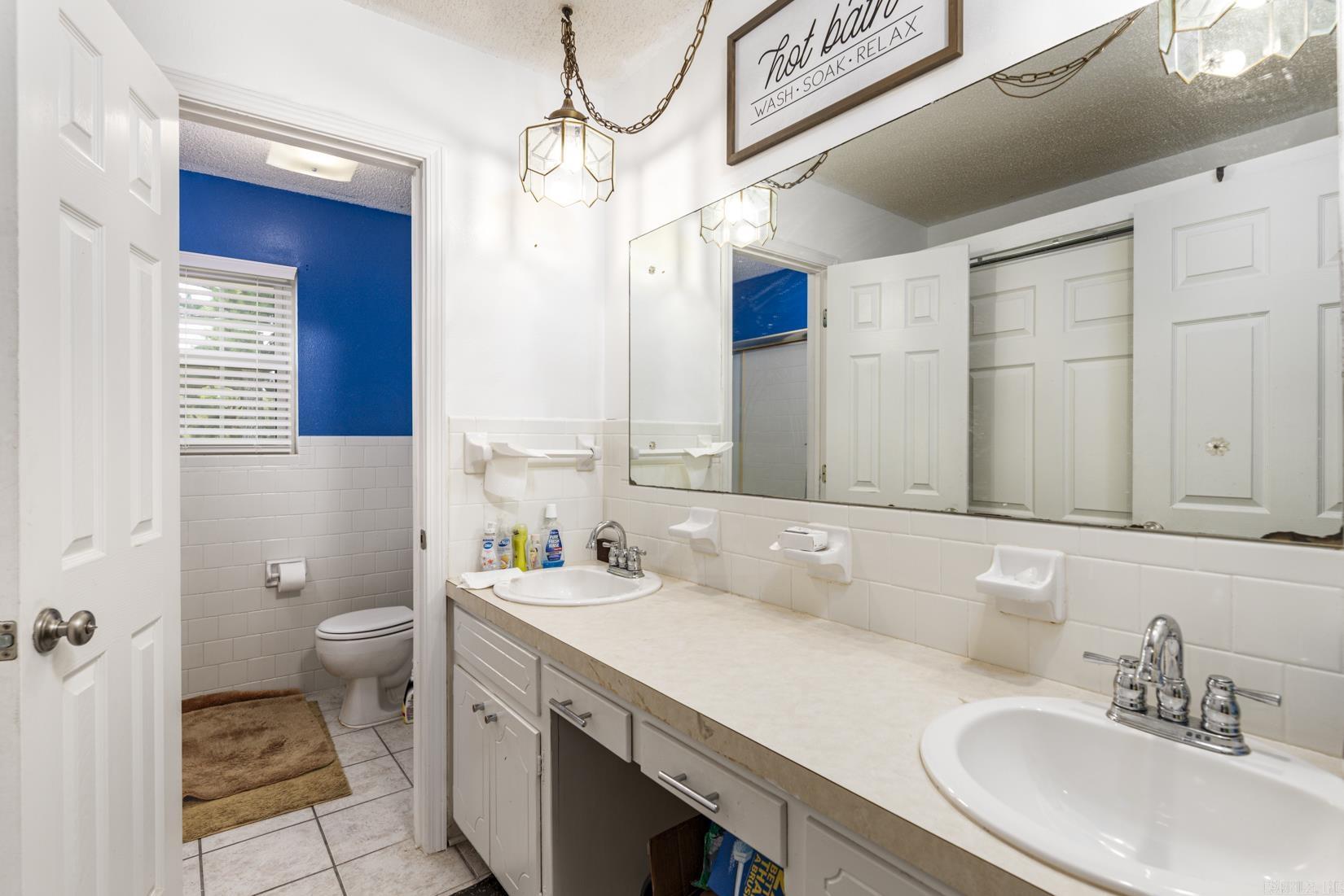 BEVERLY HILLS - Residential