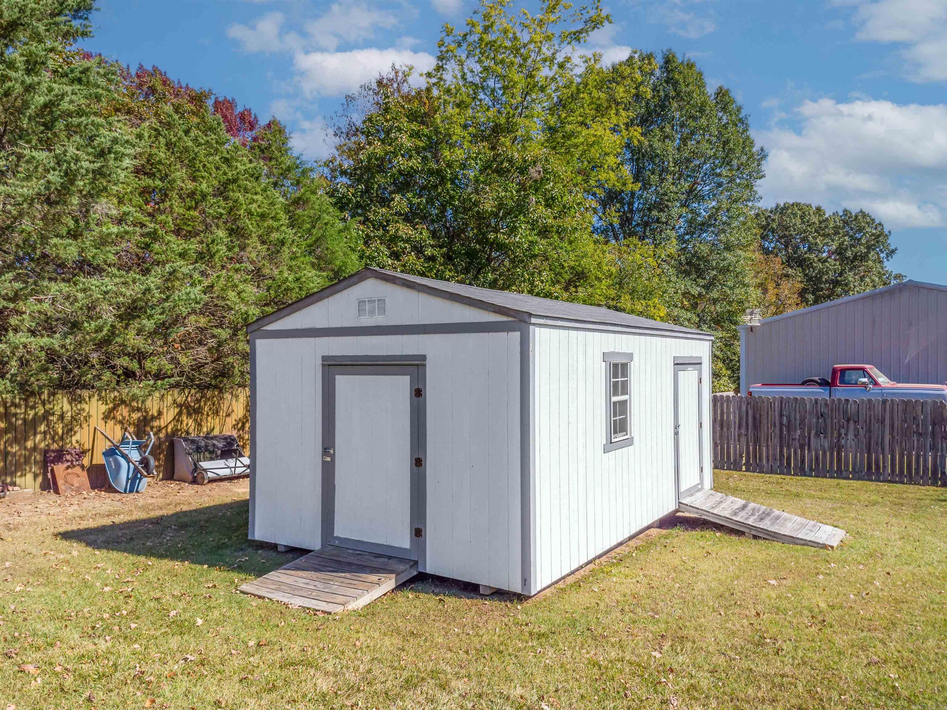 Russell Acres - Residential