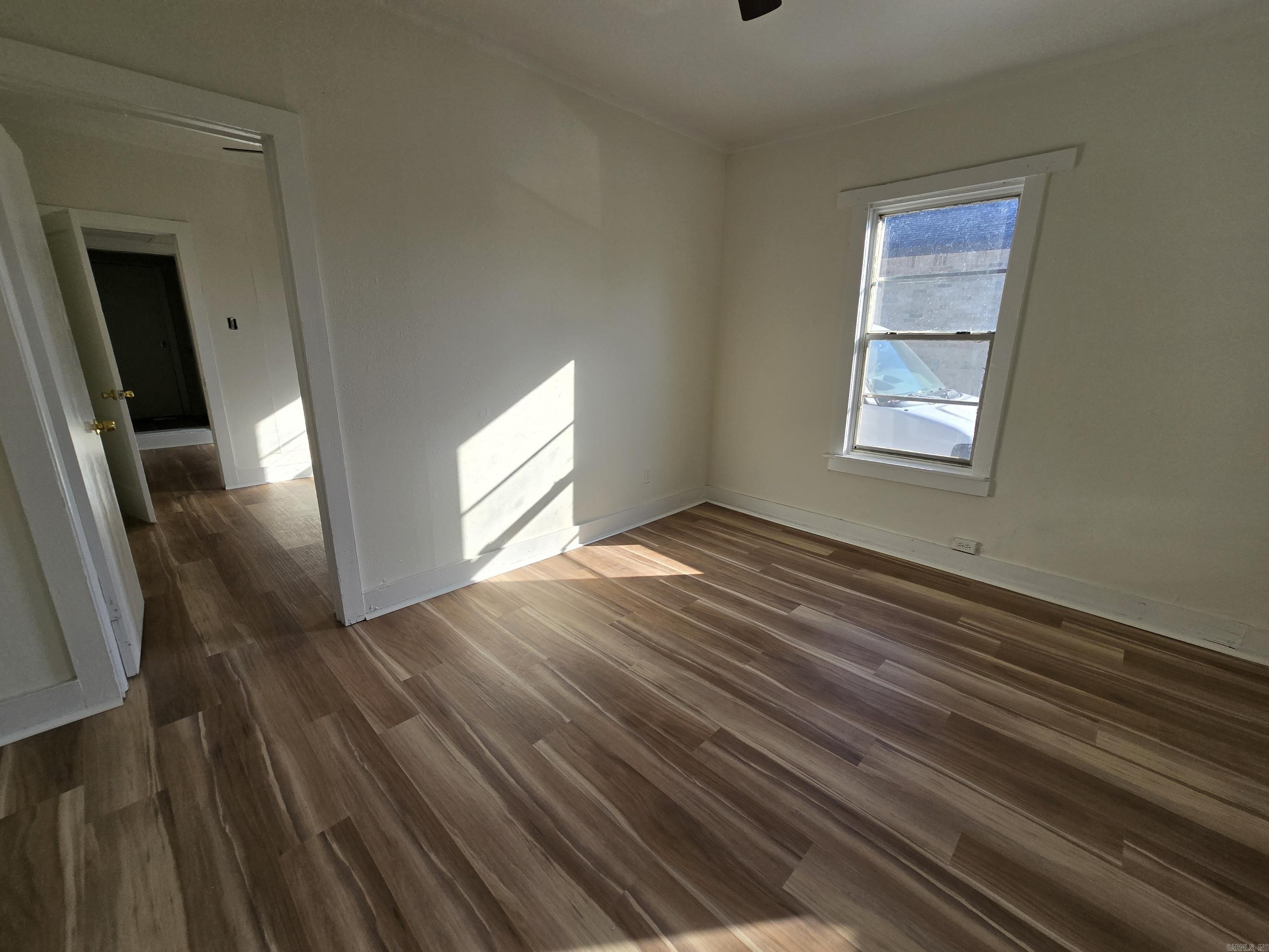 Holeads - Residential Lease