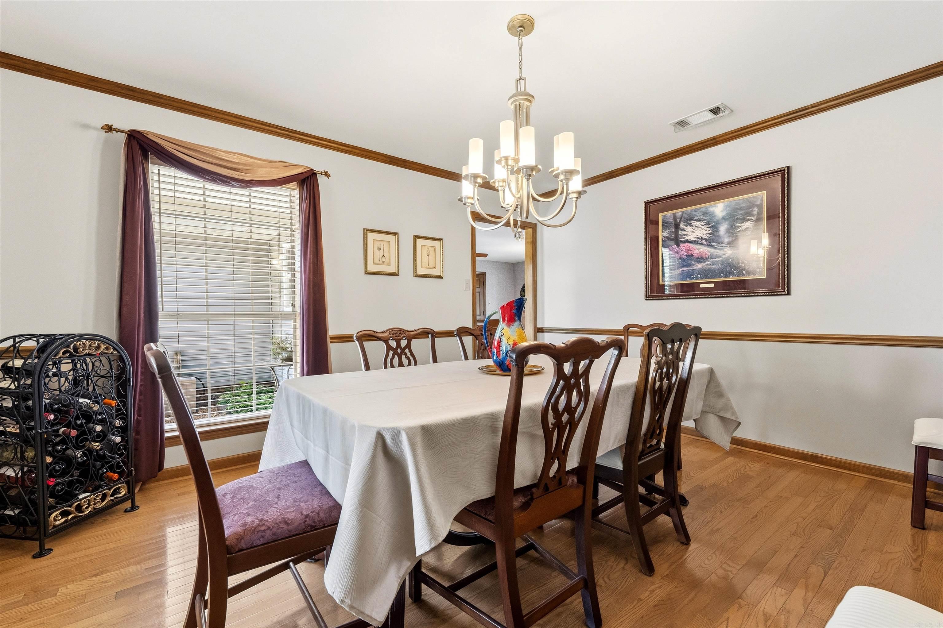 EAST MEADOW - Residential