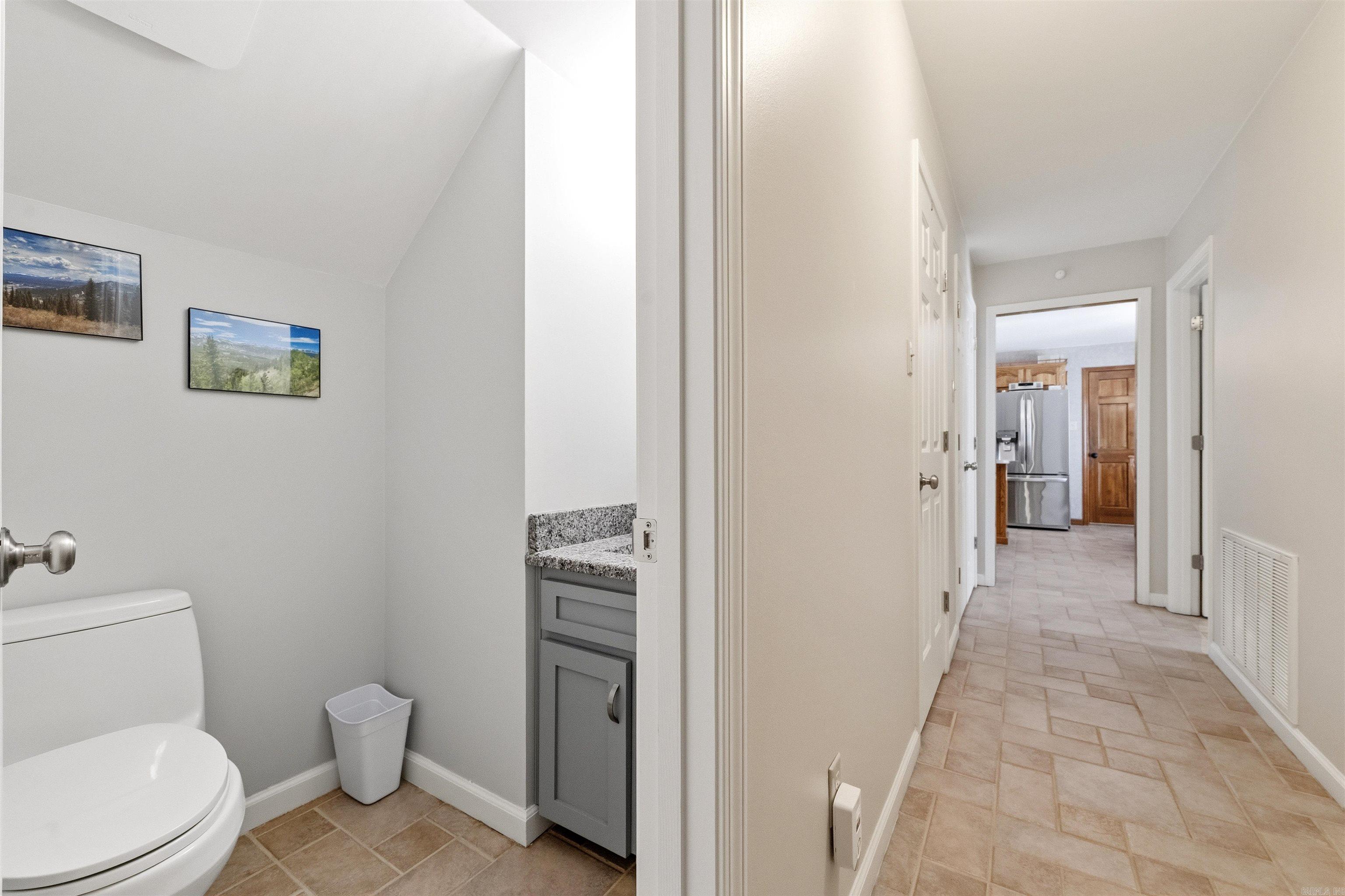 EAST MEADOW - Residential