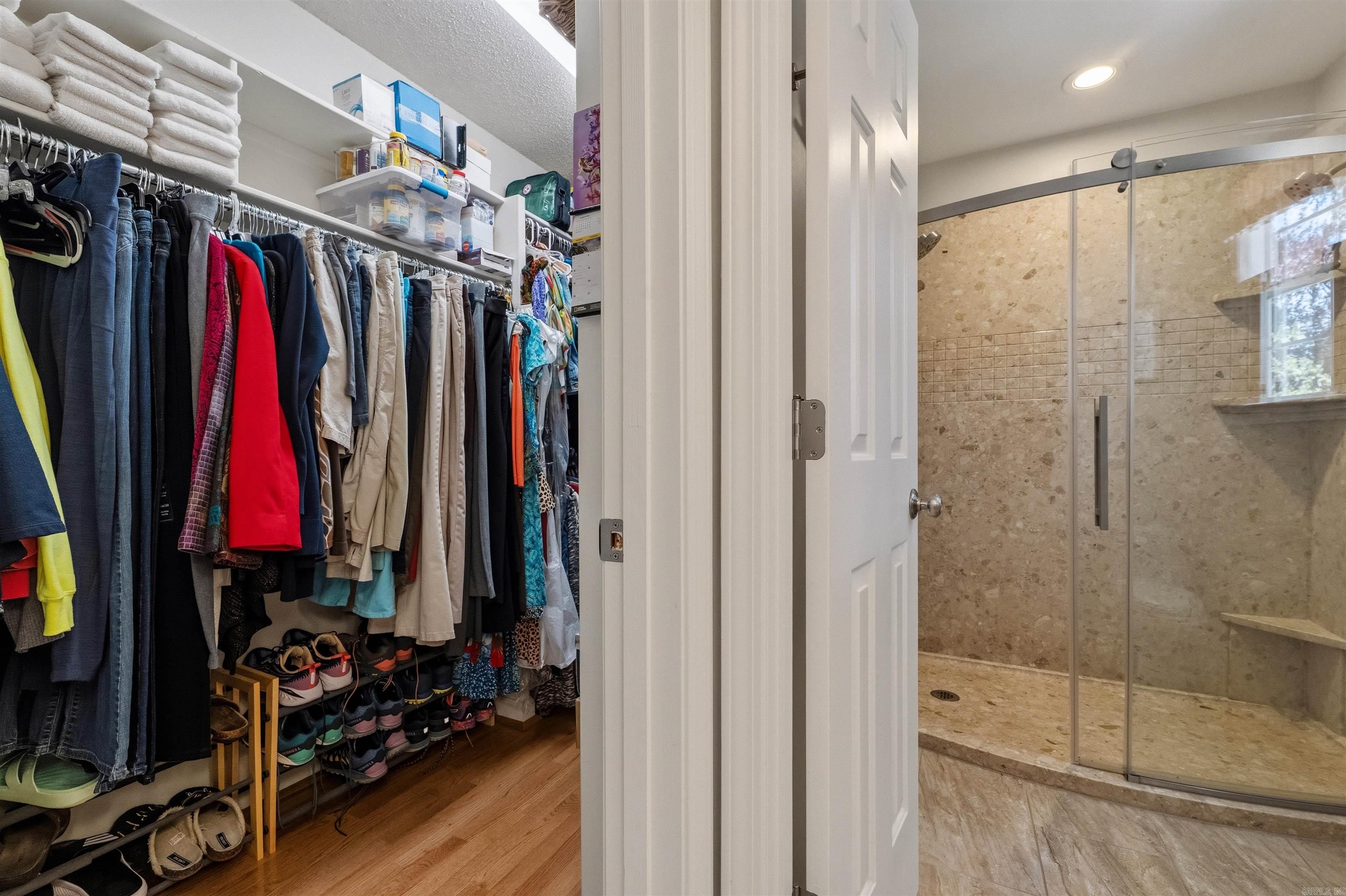 EAST MEADOW - Residential