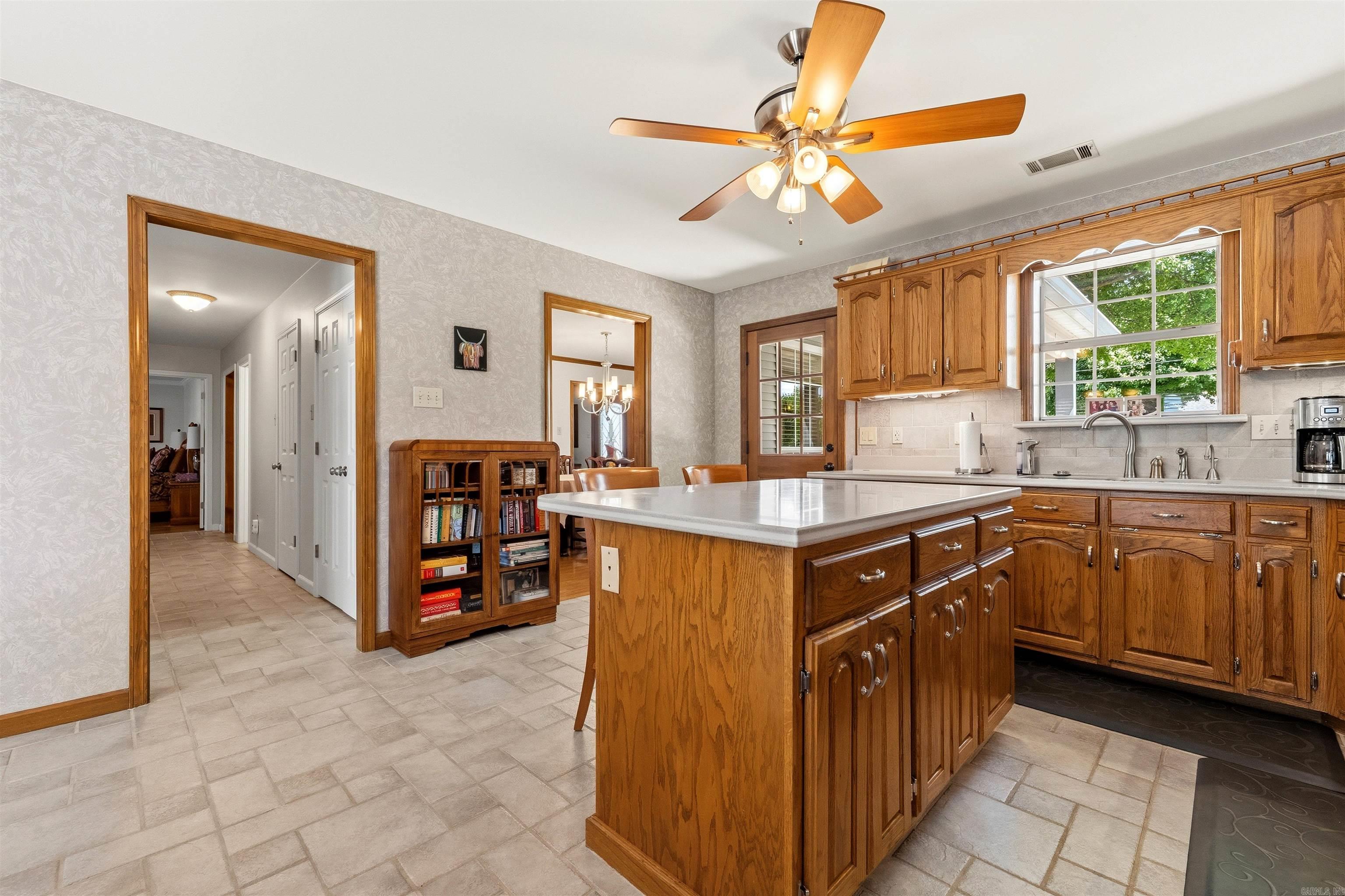 EAST MEADOW - Residential