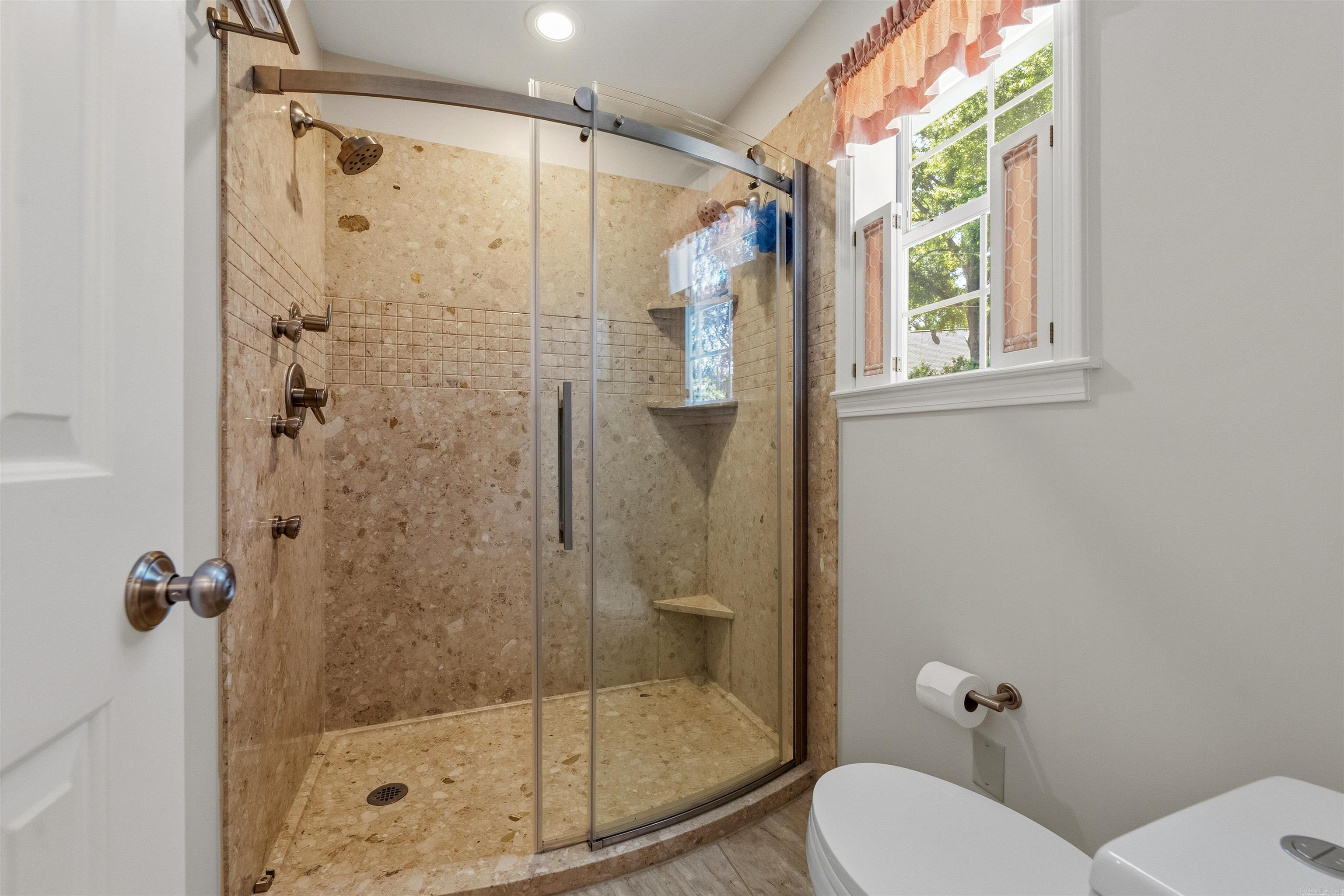 EAST MEADOW - Residential