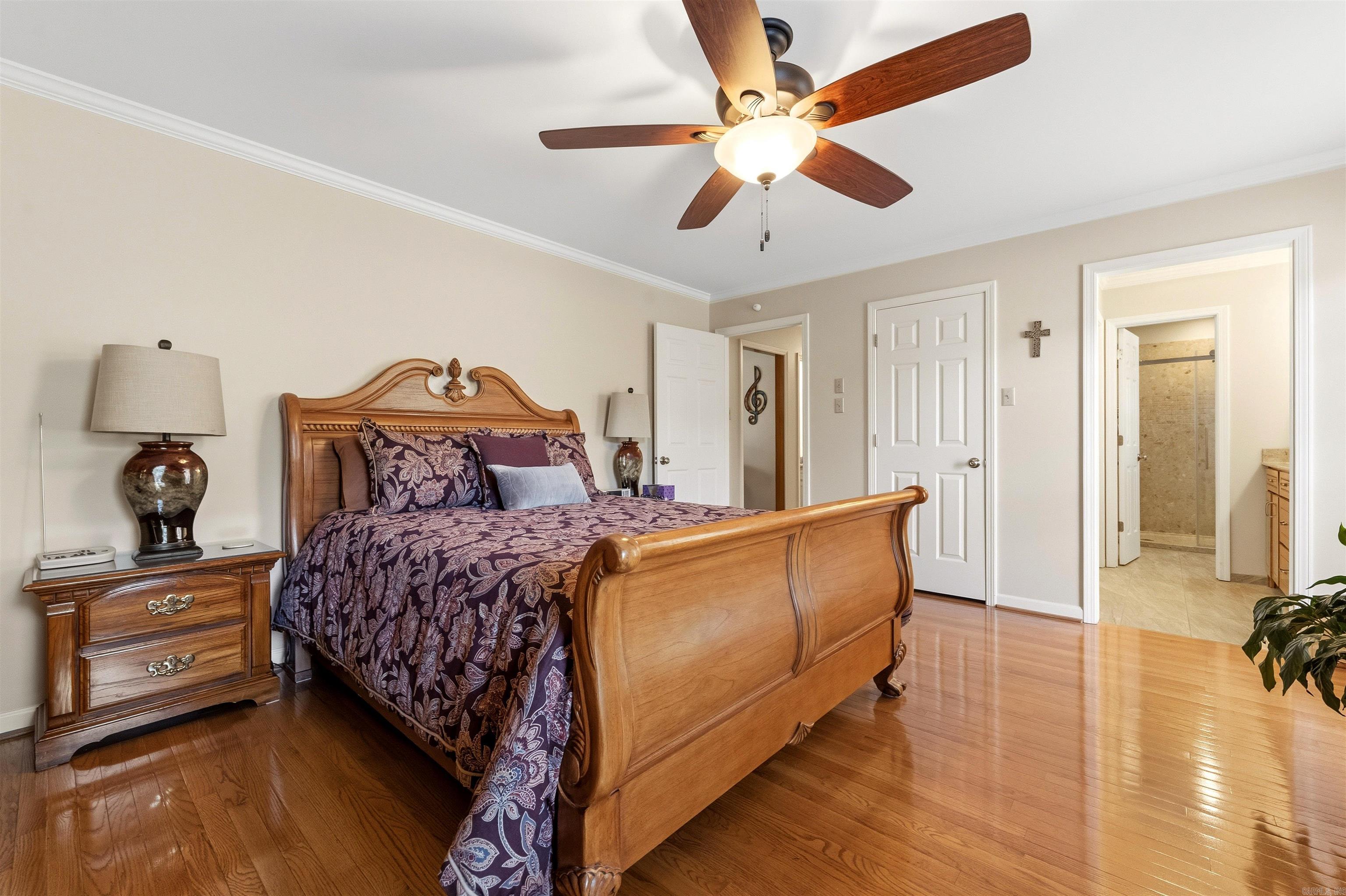 EAST MEADOW - Residential