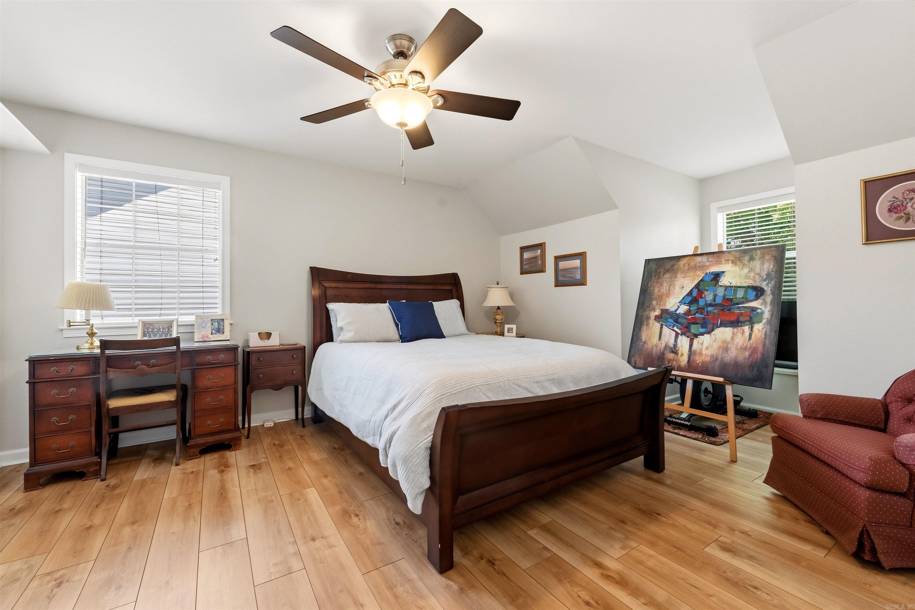 EAST MEADOW - Residential