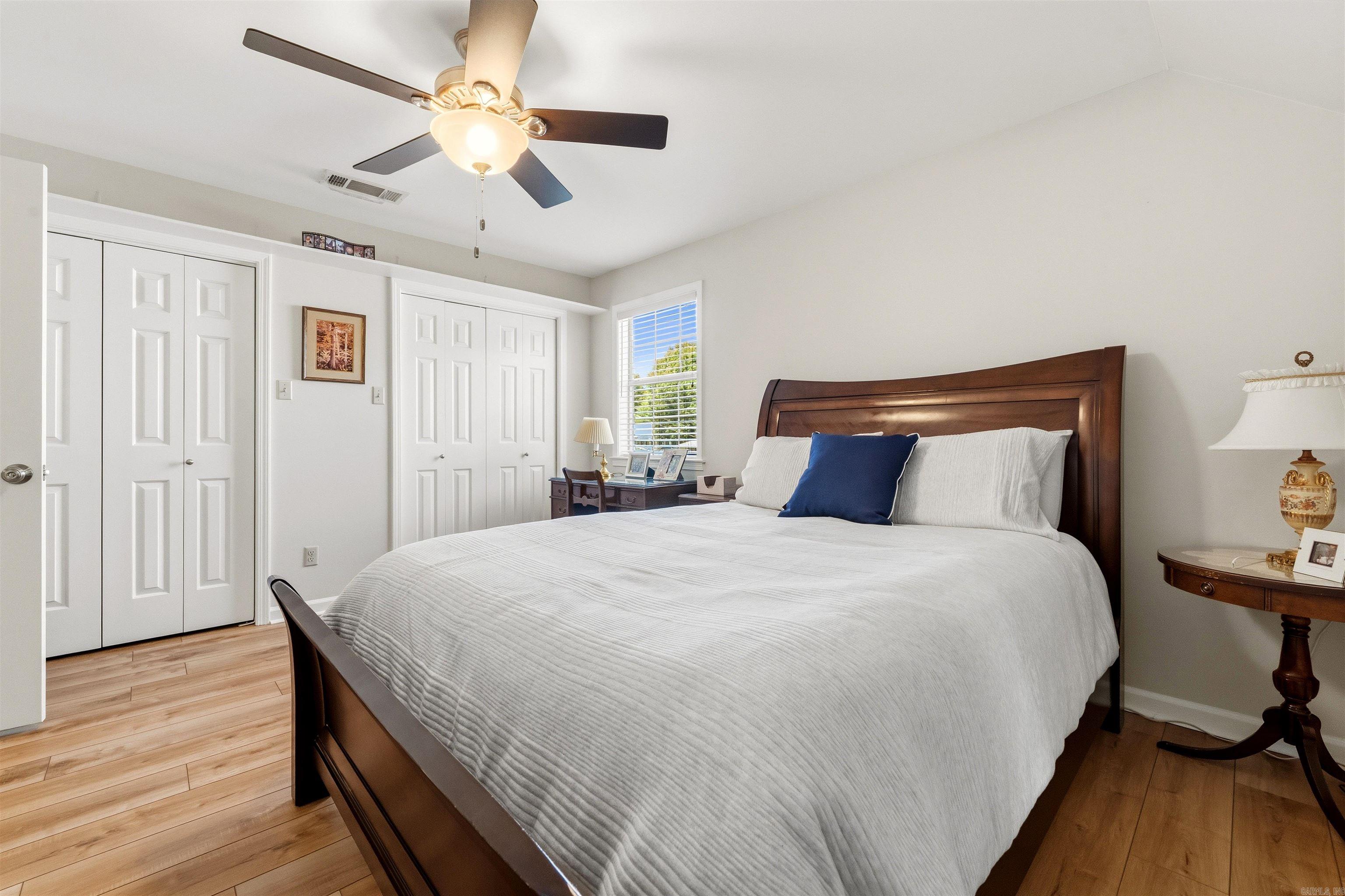 EAST MEADOW - Residential