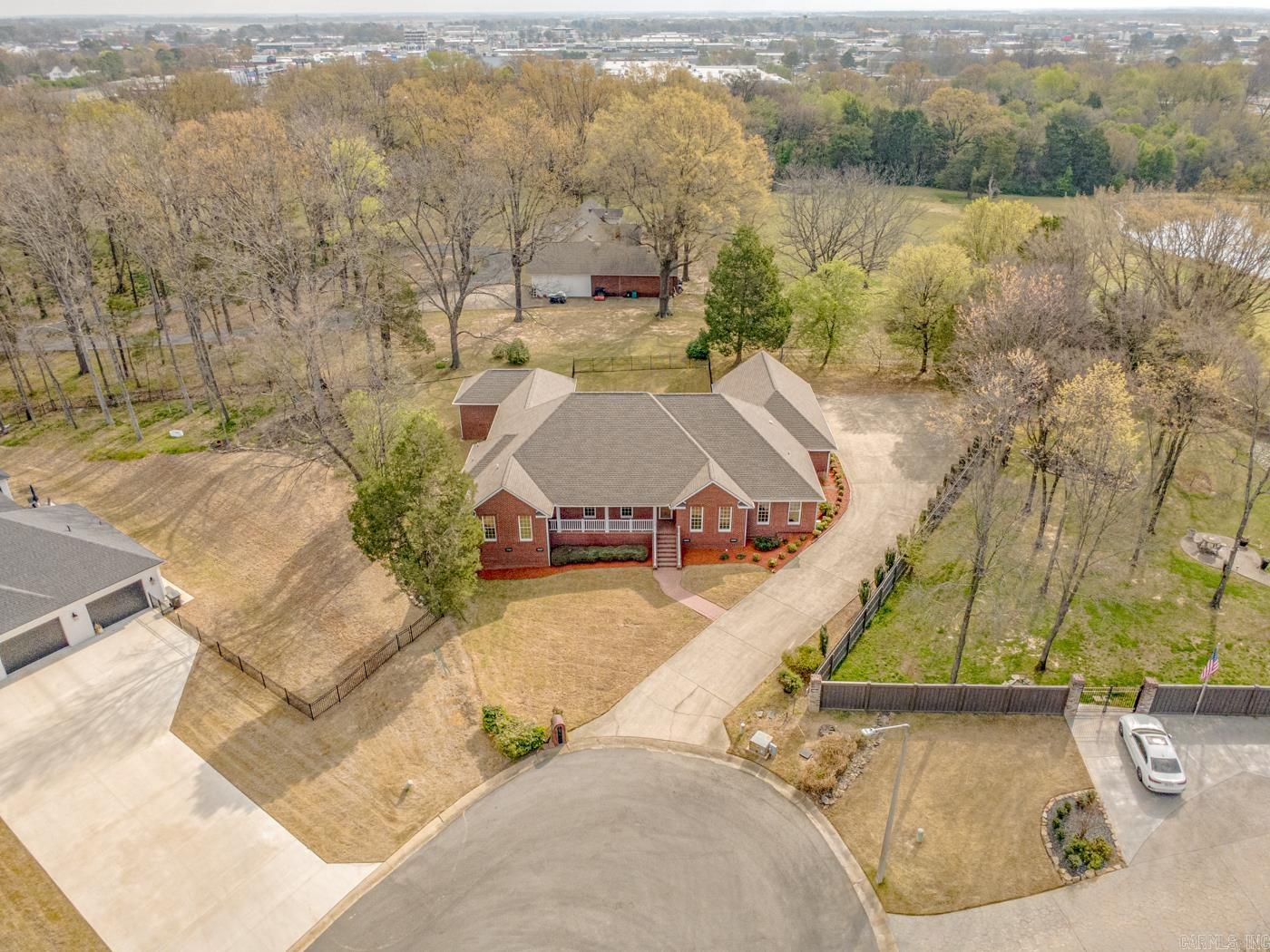HIGHLAND FOREST - Residential