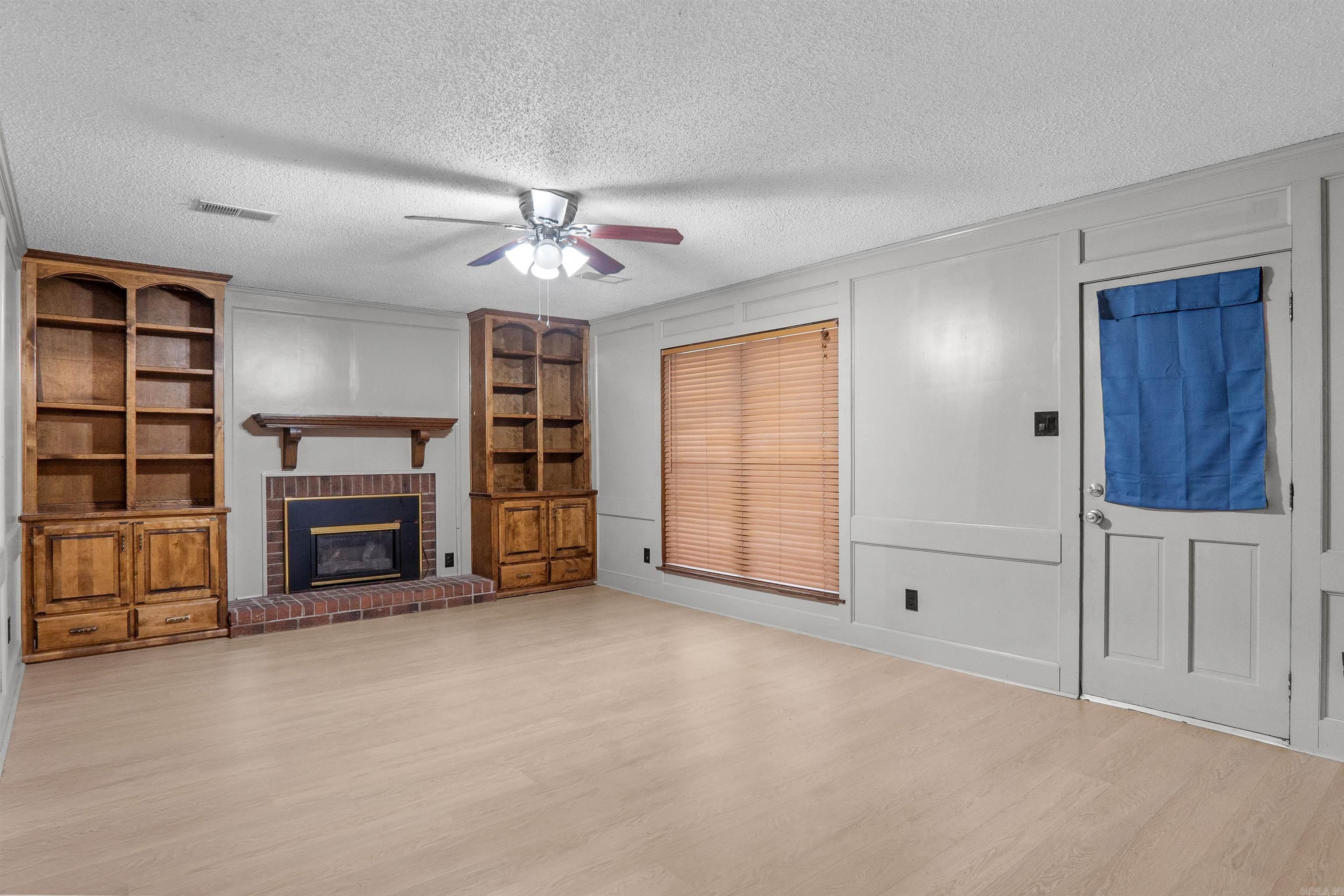 SILVER CREEK - Residential