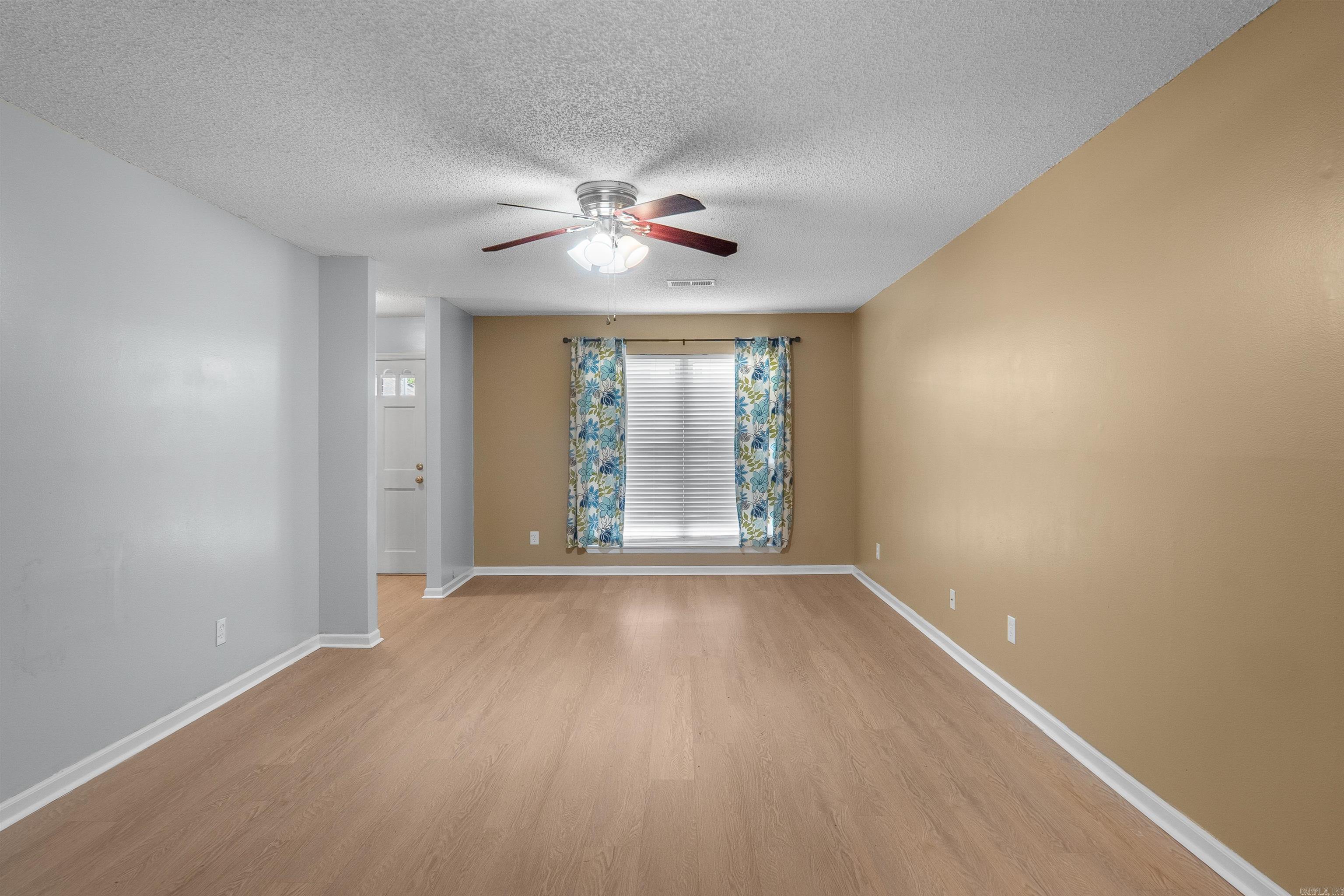 SILVER CREEK - Residential