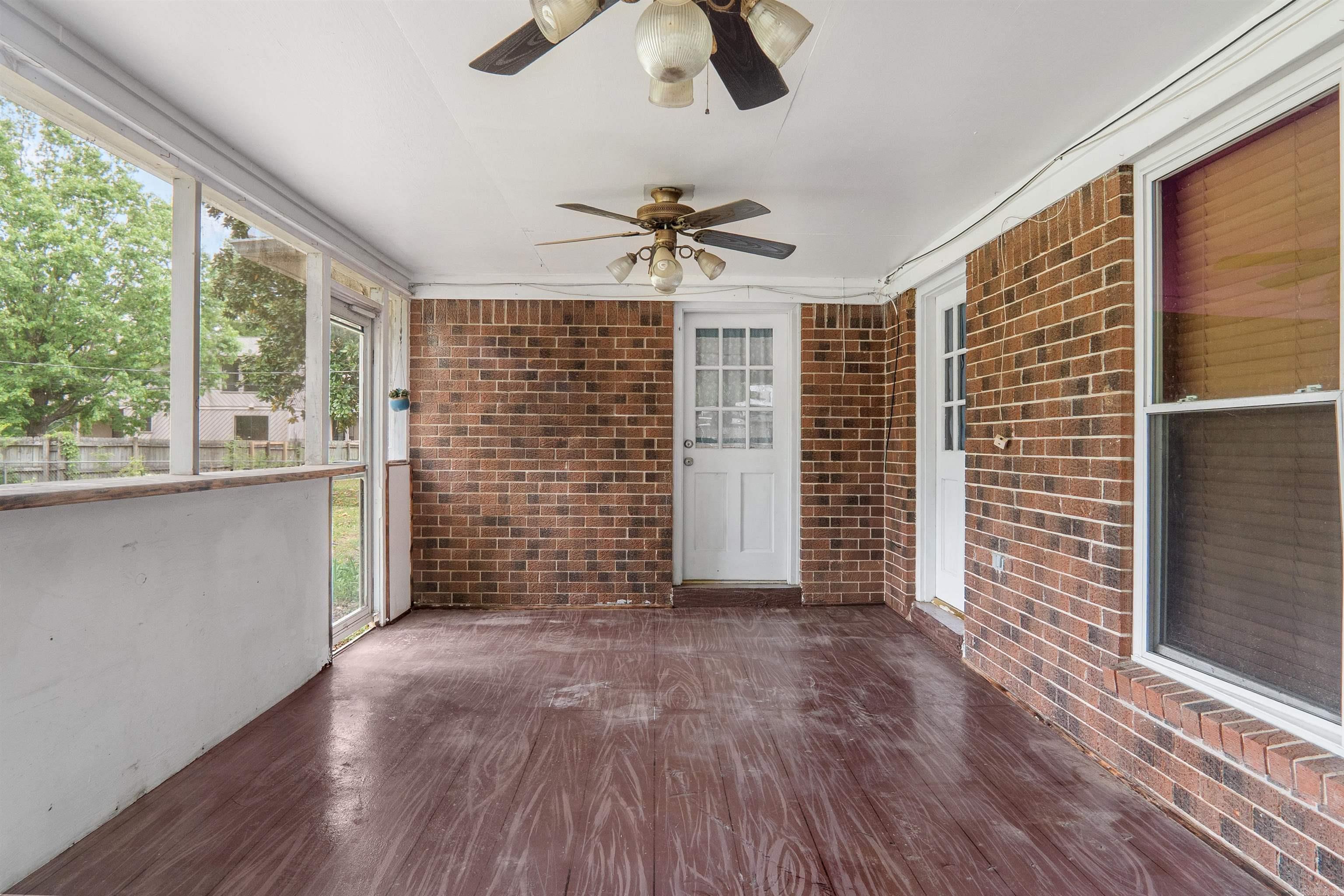 SILVER CREEK - Residential