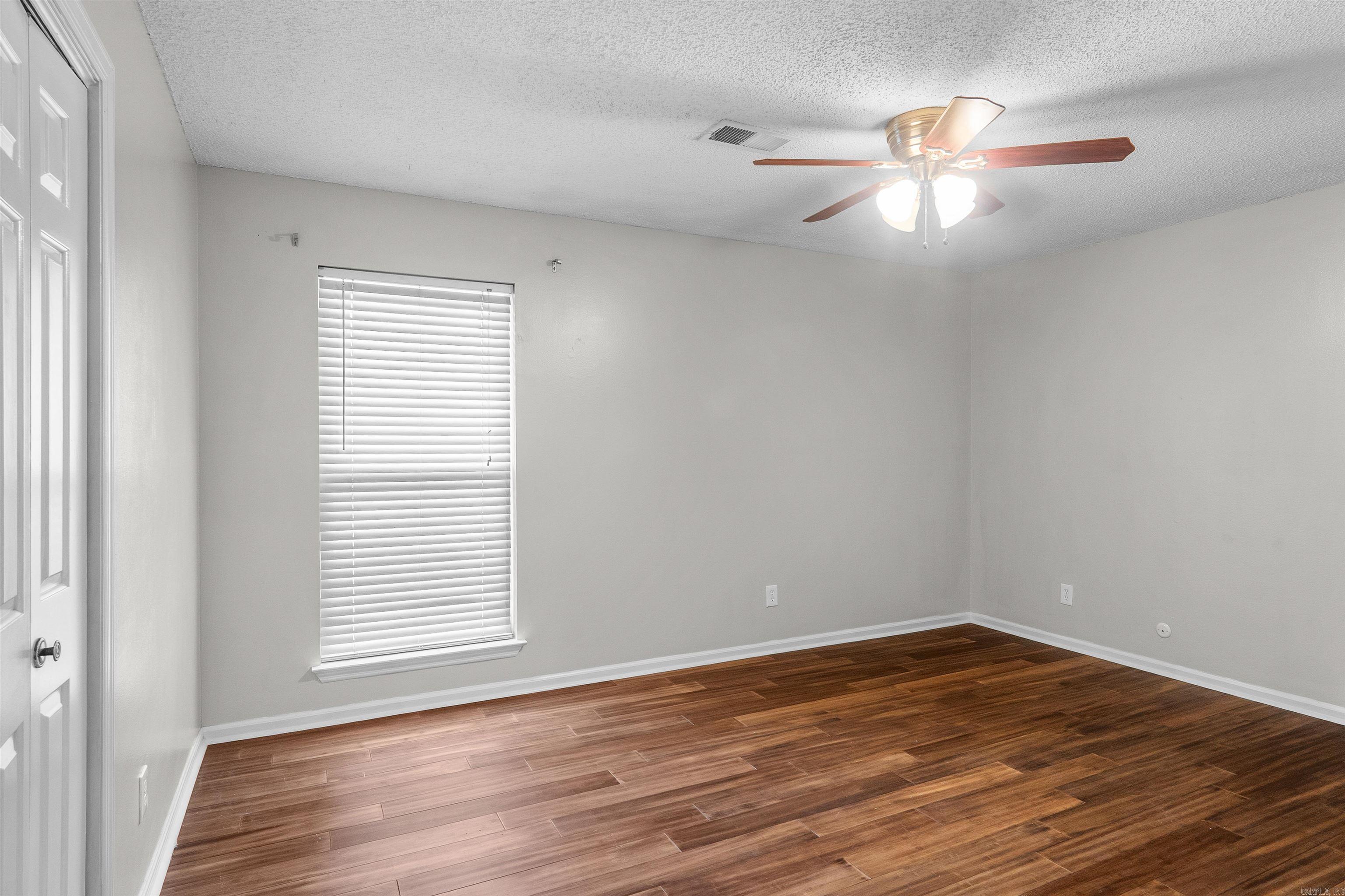 SILVER CREEK - Residential